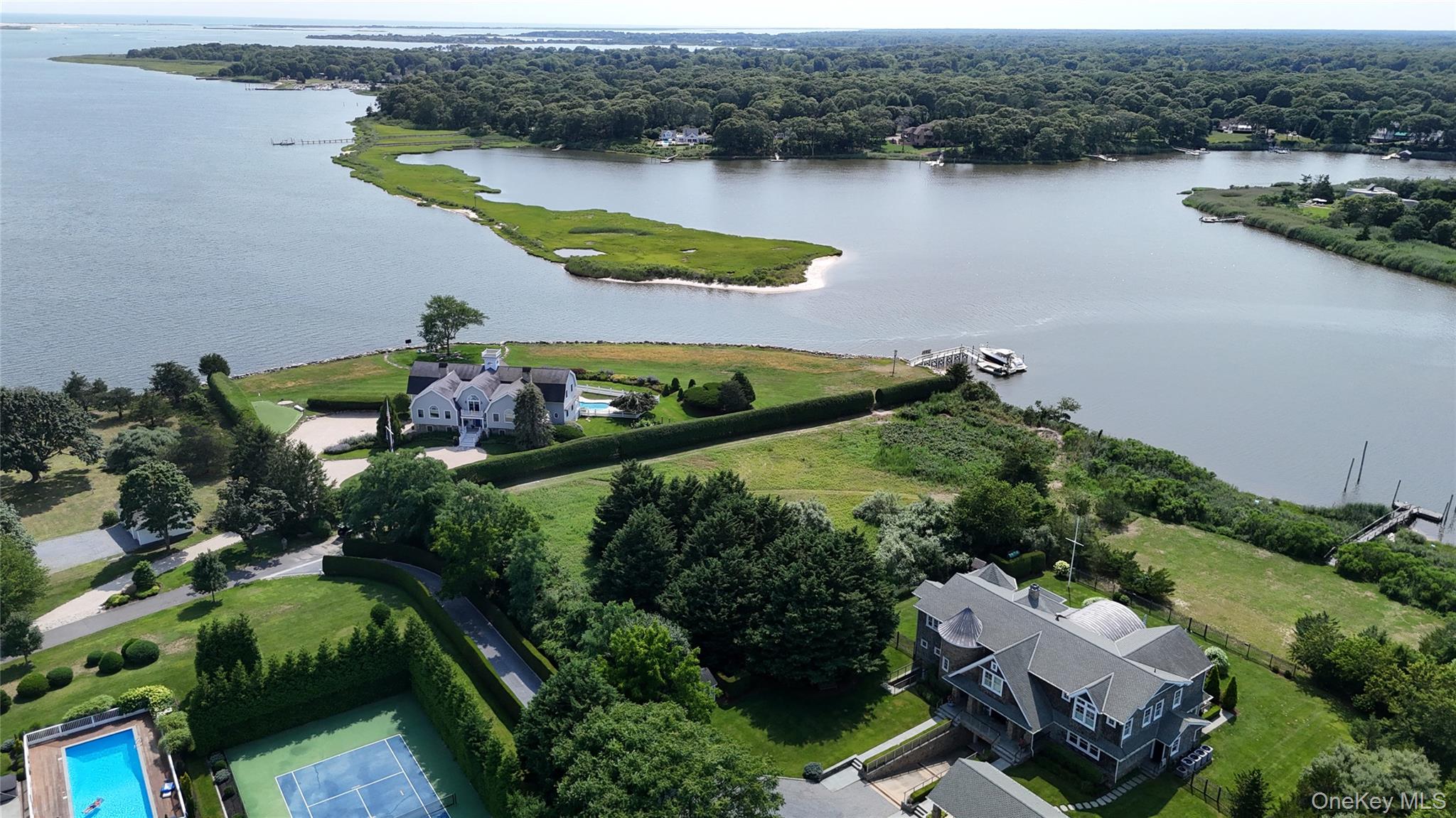 61 S Bay Avenue – For Sale photo 7