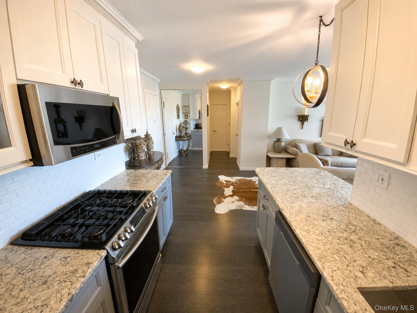 26910 Grand Central Parkway, Unit 8F photo 12
