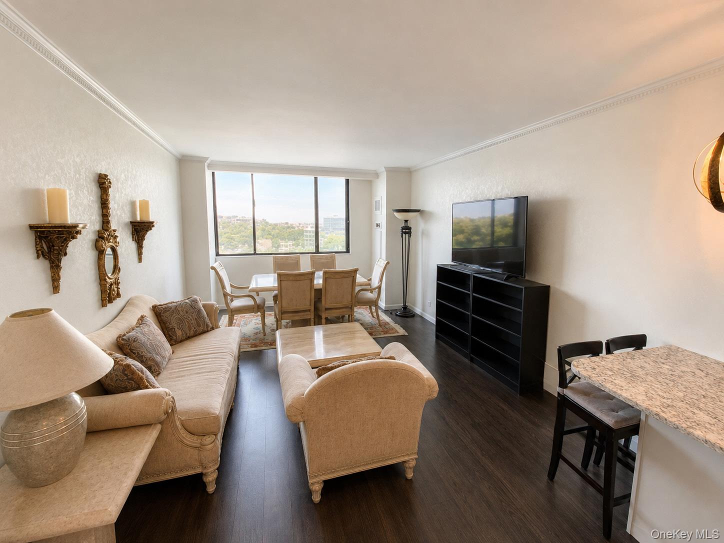 26910 Grand Central Parkway, Unit 8F photo 2