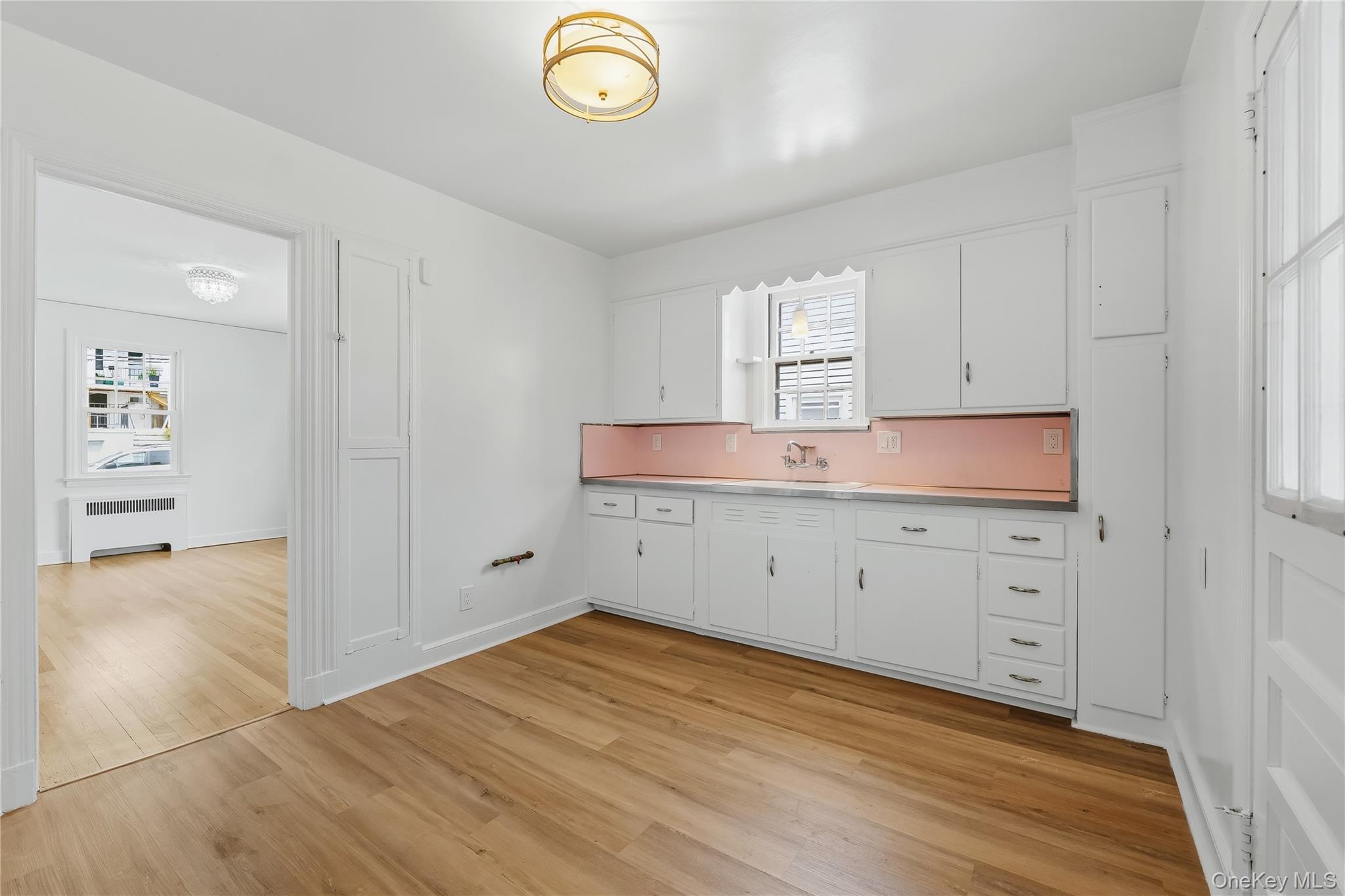20 S Washington Avenue – For Sale photo 9
