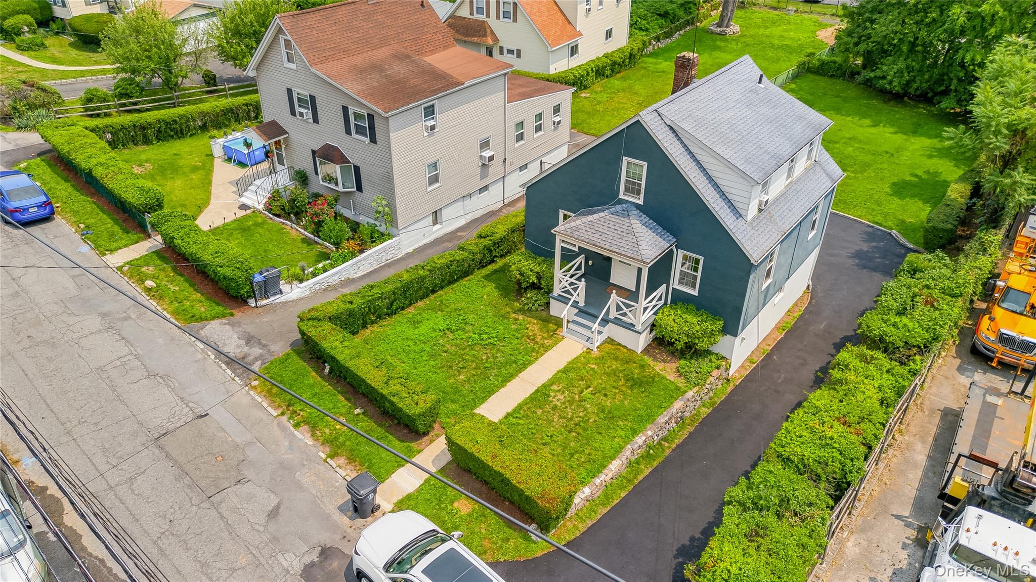 20 S Washington Avenue – For Sale photo 2