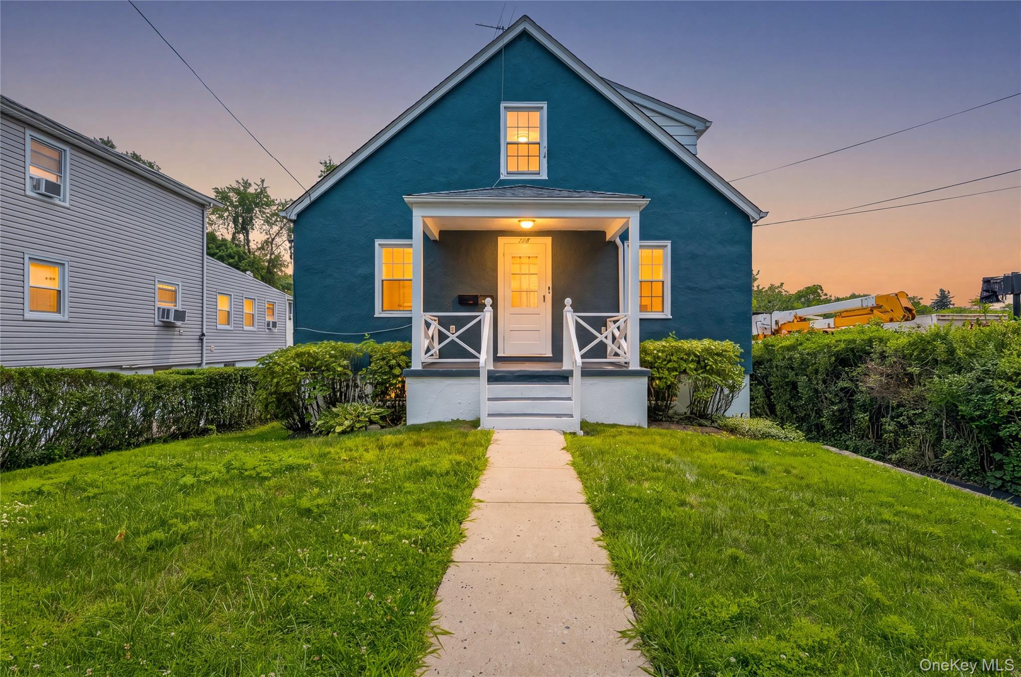 20 S Washington Avenue – For Sale