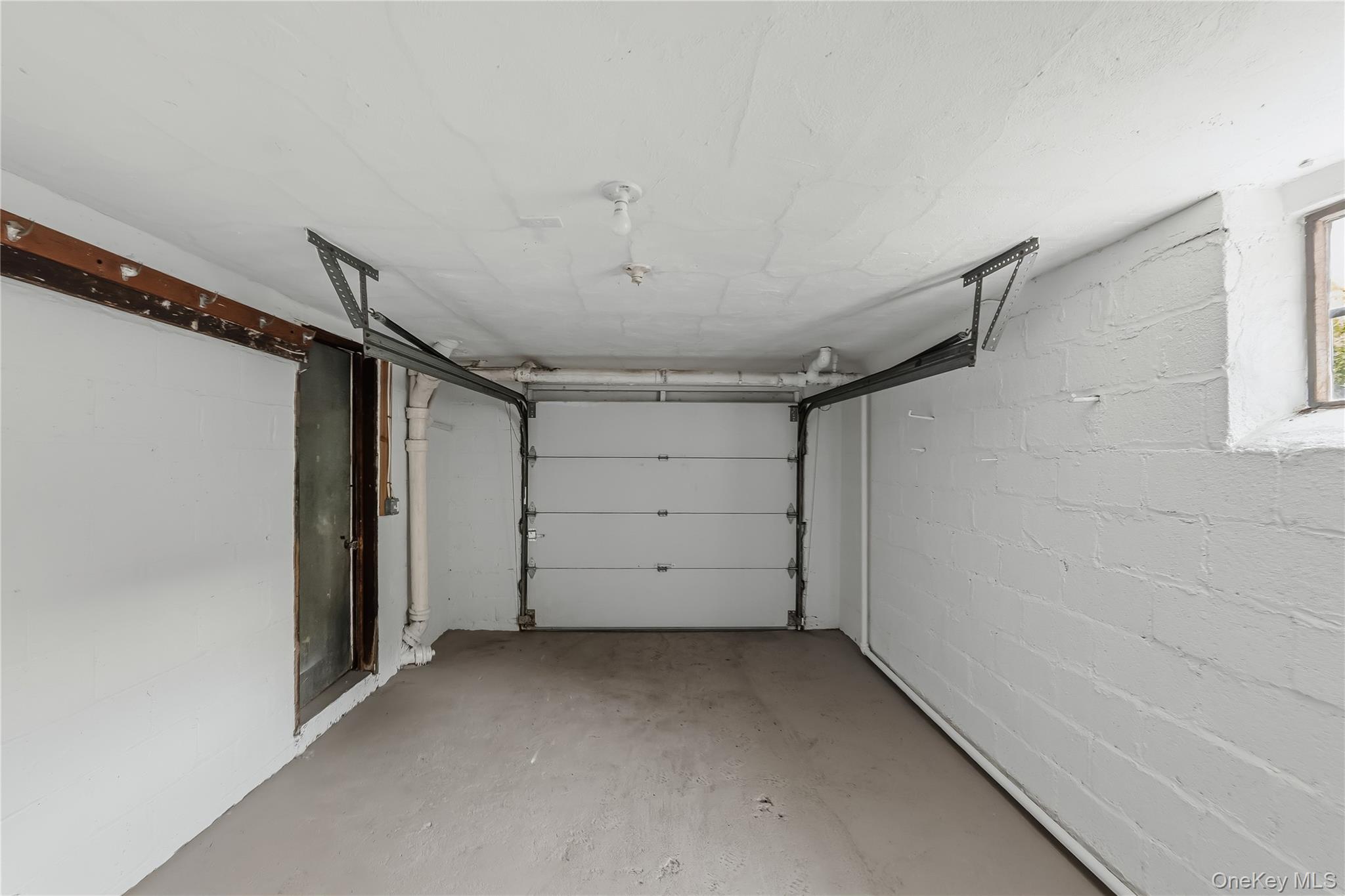 20 S Washington Avenue – For Sale photo 25