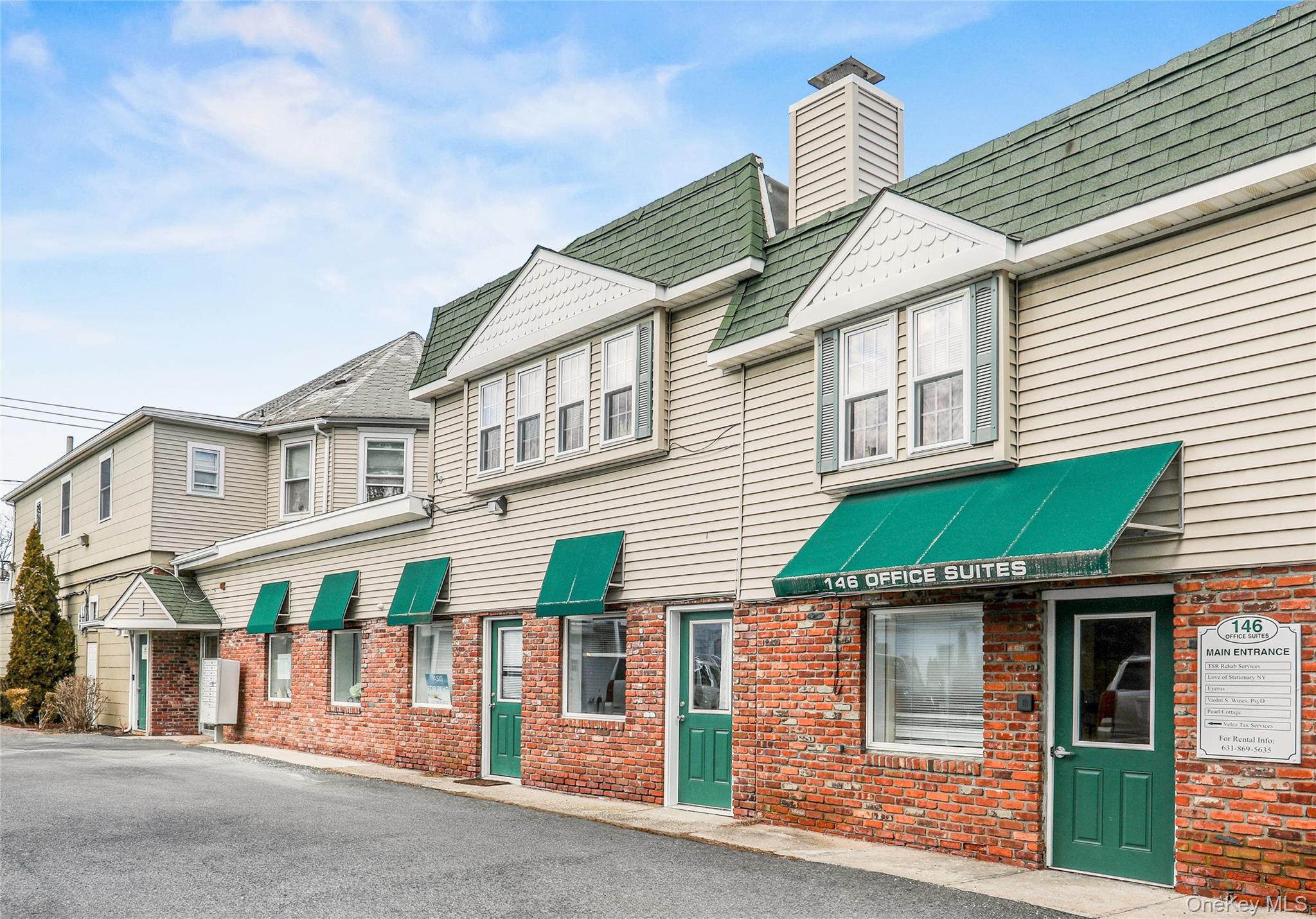 146 S Country Road, Unit 9
