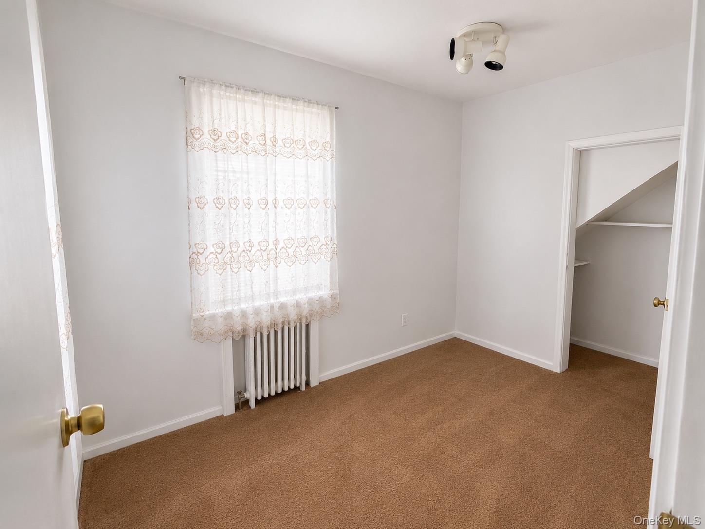 116-24 220th Street, Unit 2 photo 4