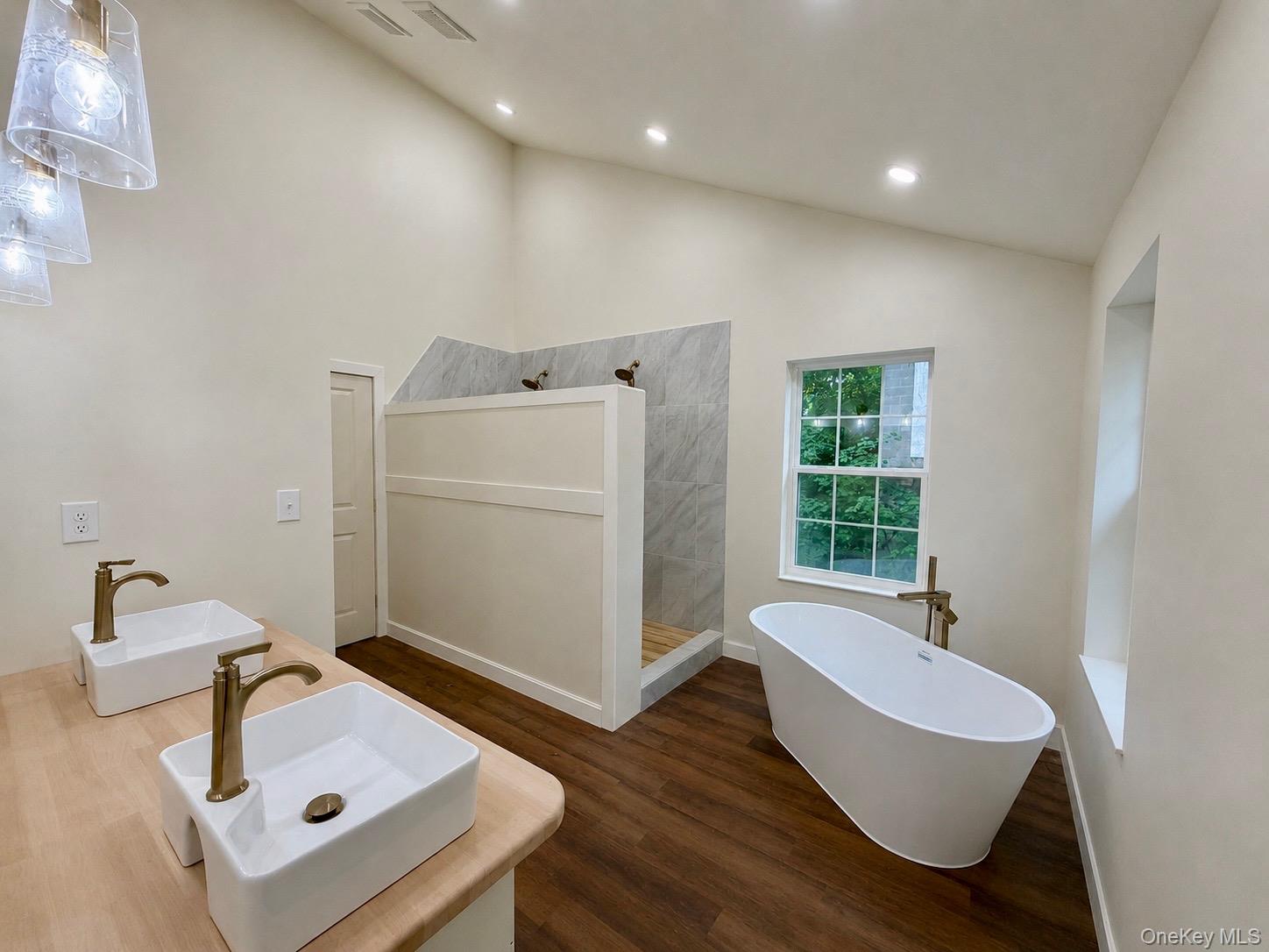 12 Enderly Lane – For Sale photo 12