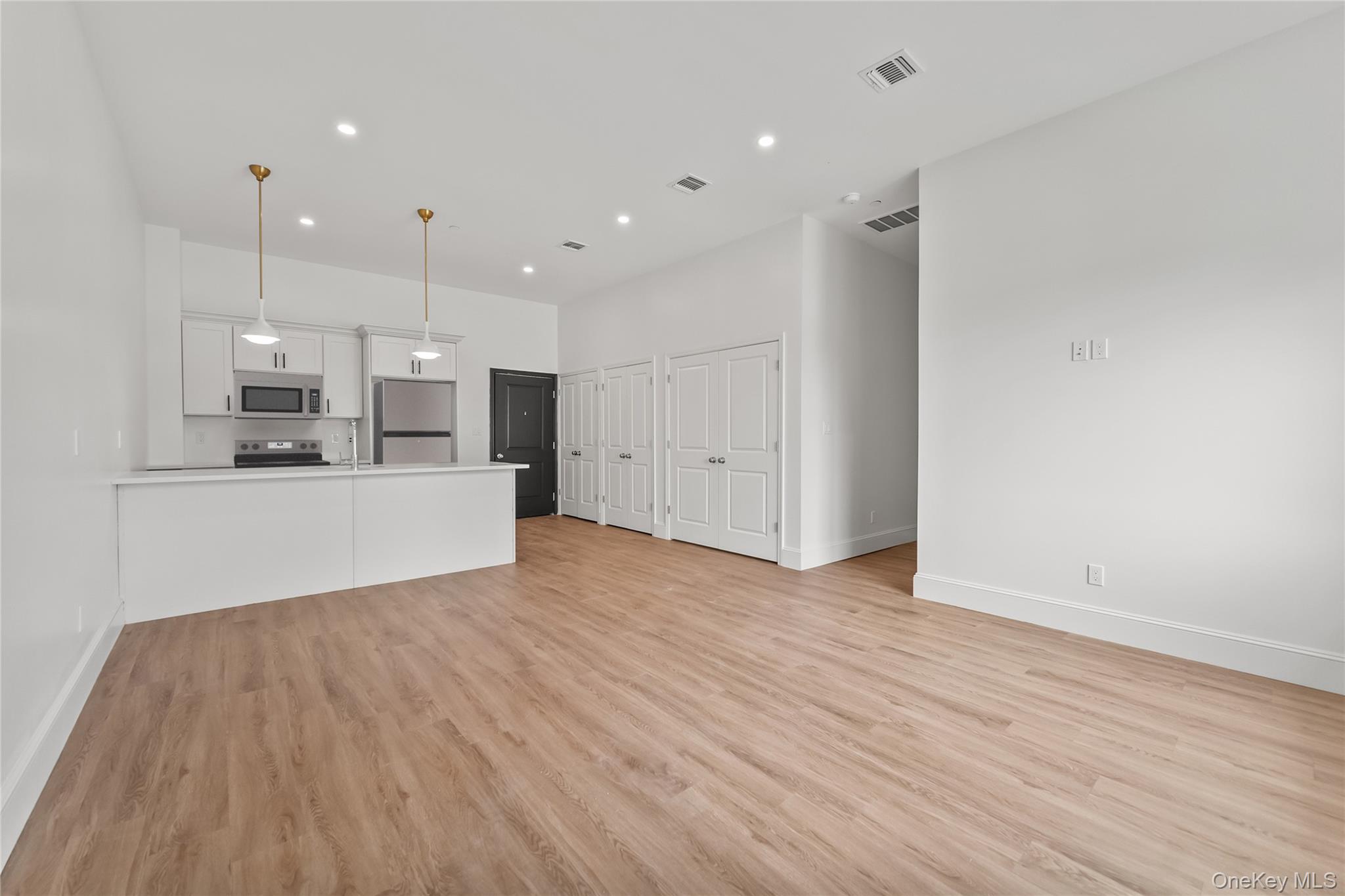 48 North Street, Unit 201 photo 7