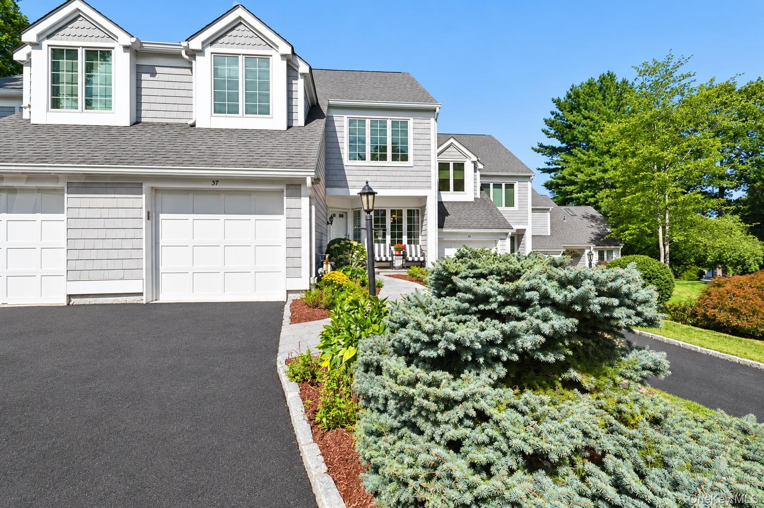 37 Clarewood Drive – For Sale