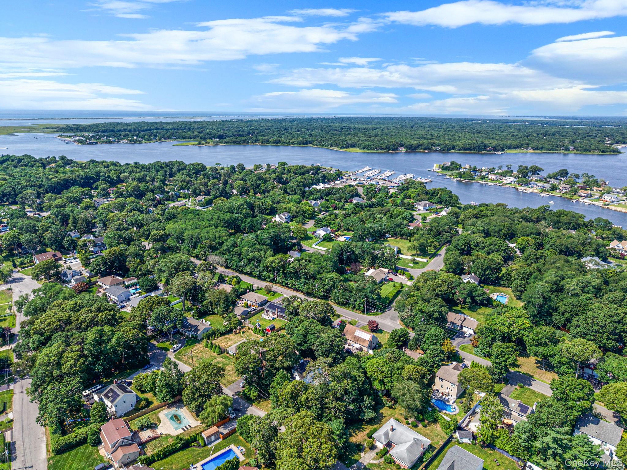 138 Holiday Boulevard – For Sale photo 3
