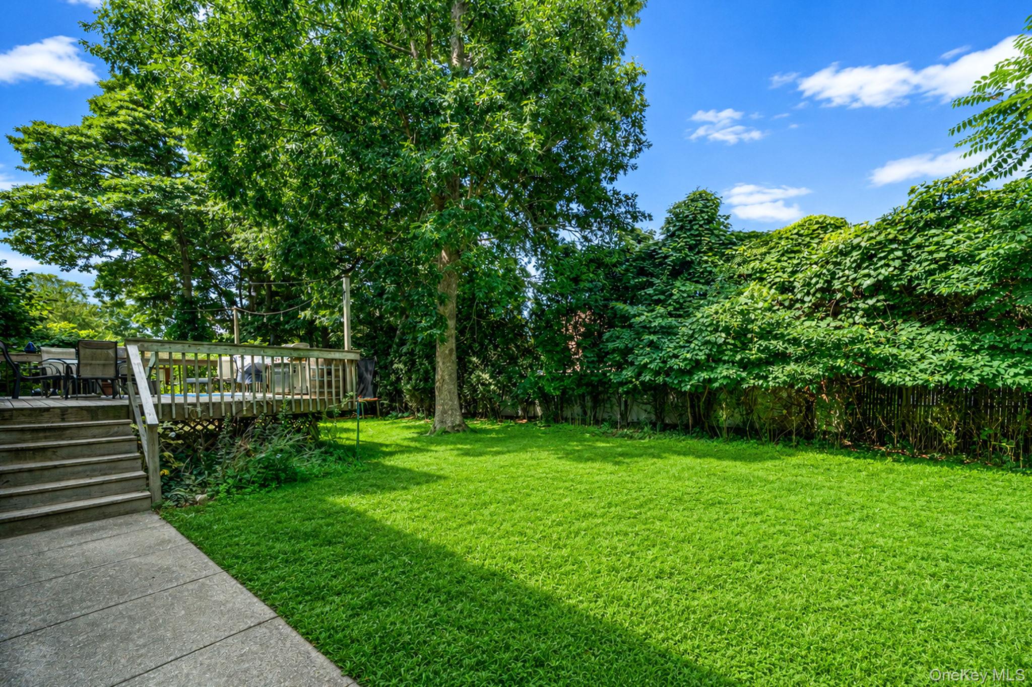 138 Holiday Boulevard – For Sale photo 30