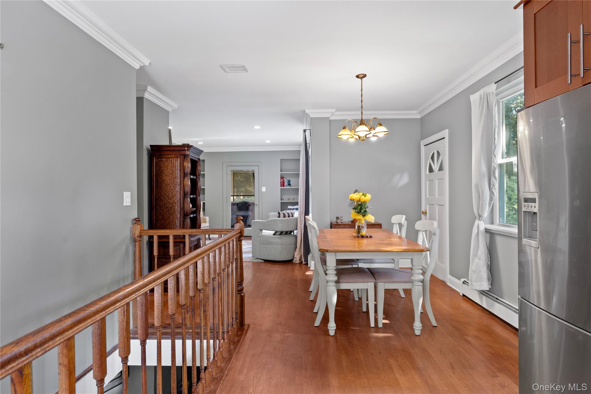 206 Cliff Road W – For Sale photo 8