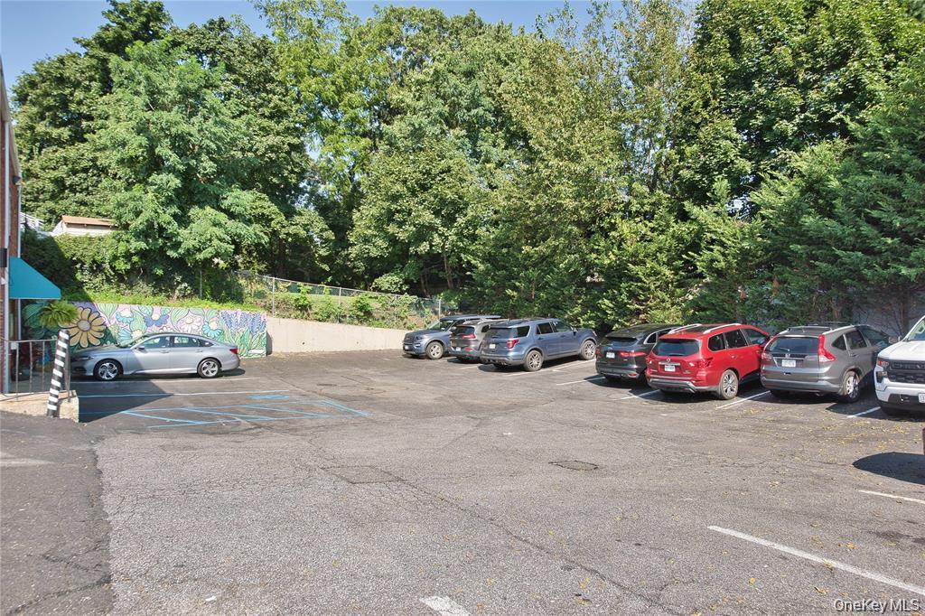 121 Pulaski Road, Unit 4 photo 11