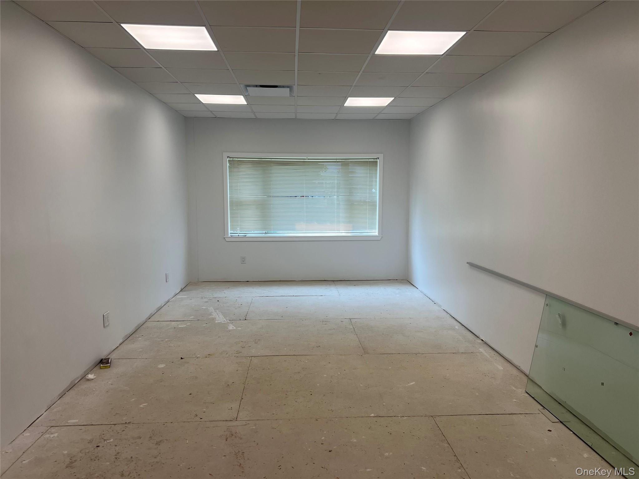 121 Pulaski Road, Unit 6 photo 2