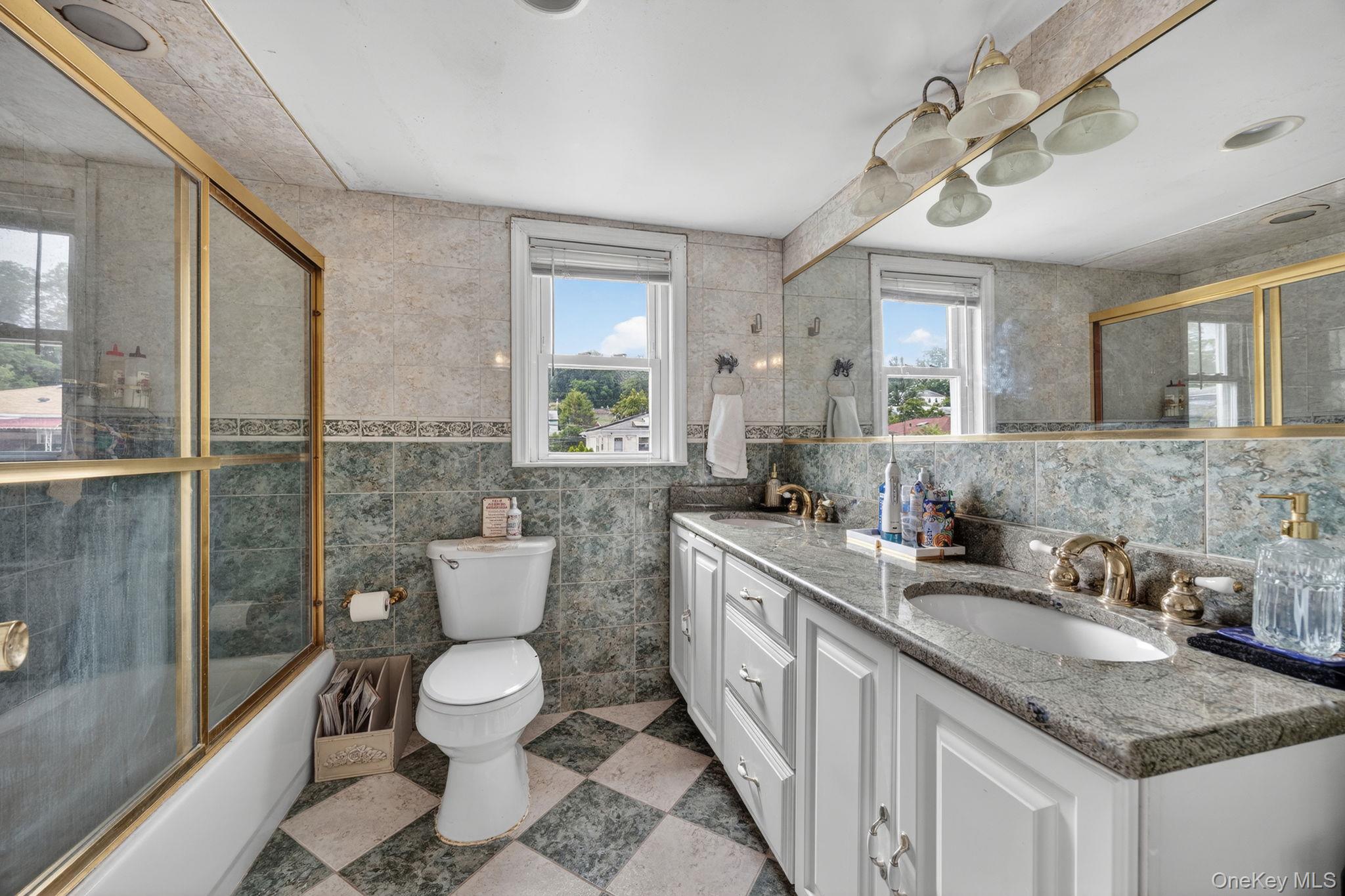 207 Clunie Avenue – For Sale photo 16