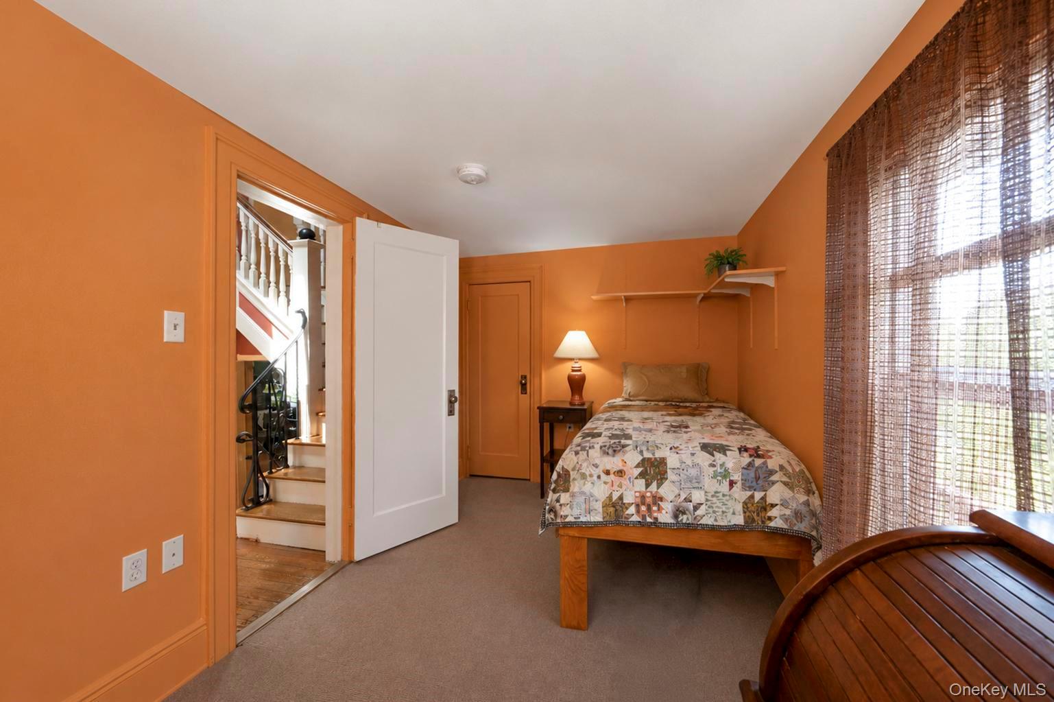 359 Roosevelt Avenue – For Sale photo 14