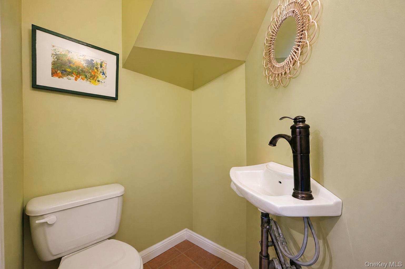 359 Roosevelt Avenue – For Sale photo 12