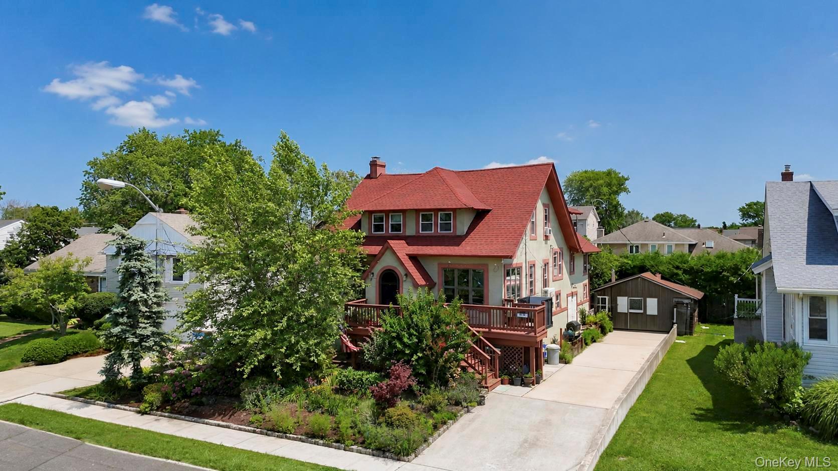 359 Roosevelt Avenue – For Sale photo 4