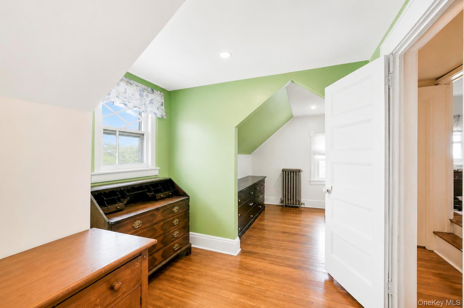 359 Roosevelt Avenue – For Sale photo 20