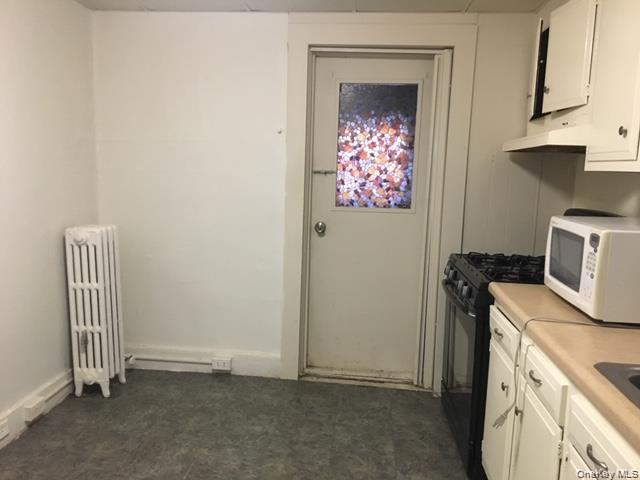 13 Benton Avenue – For Rent photo 4