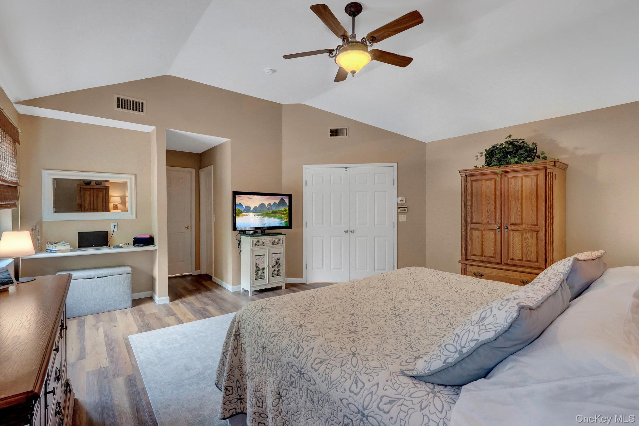 4 Apple Lane – For Sale photo 27