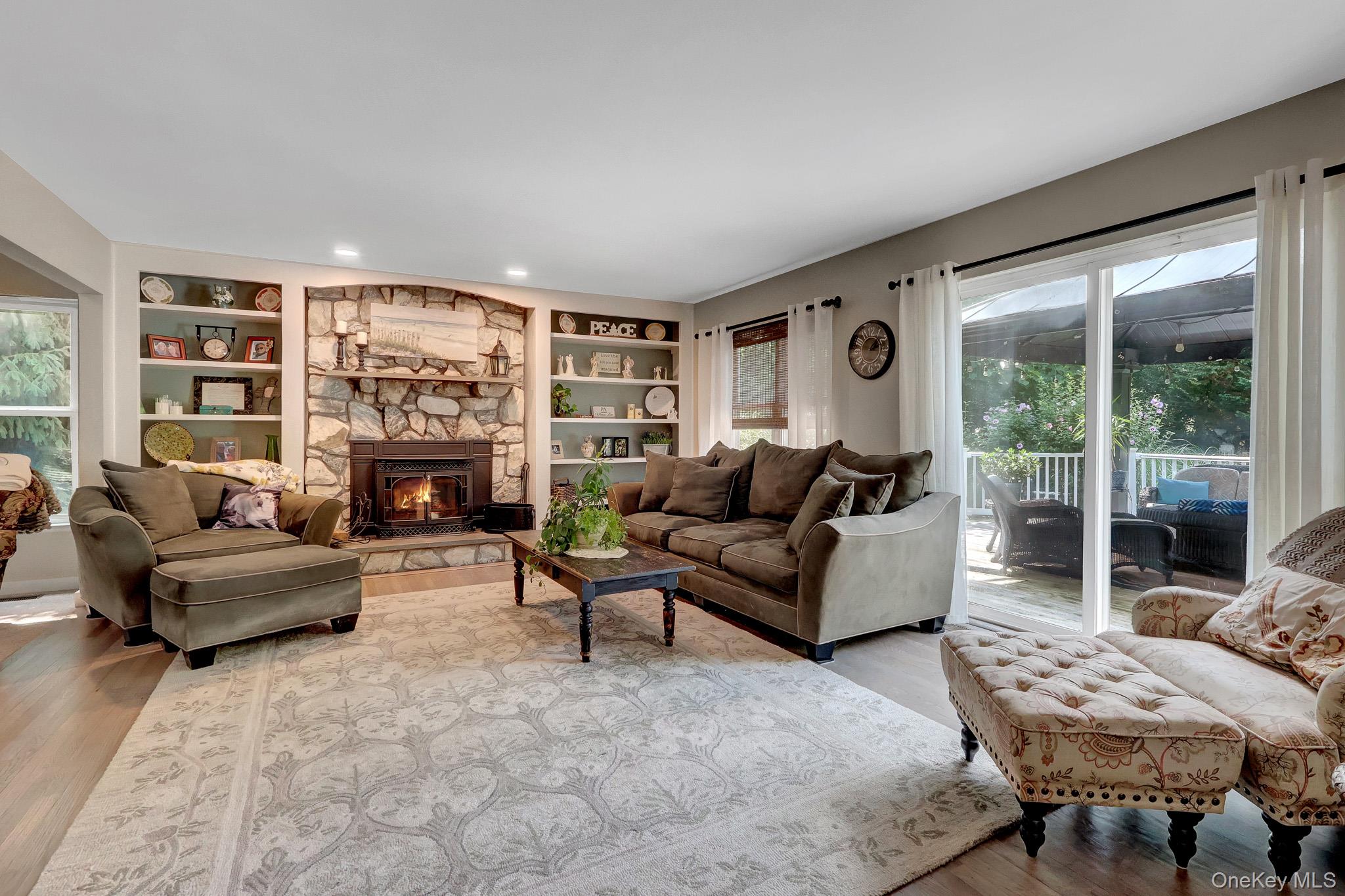 4 Apple Lane – For Sale photo 17