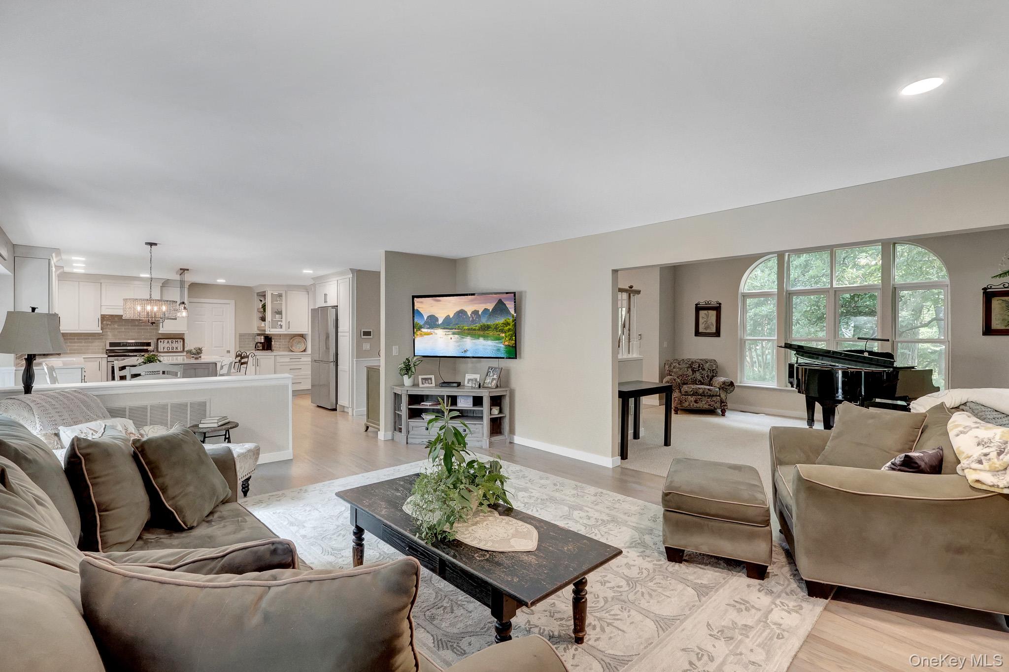 4 Apple Lane – For Sale photo 19