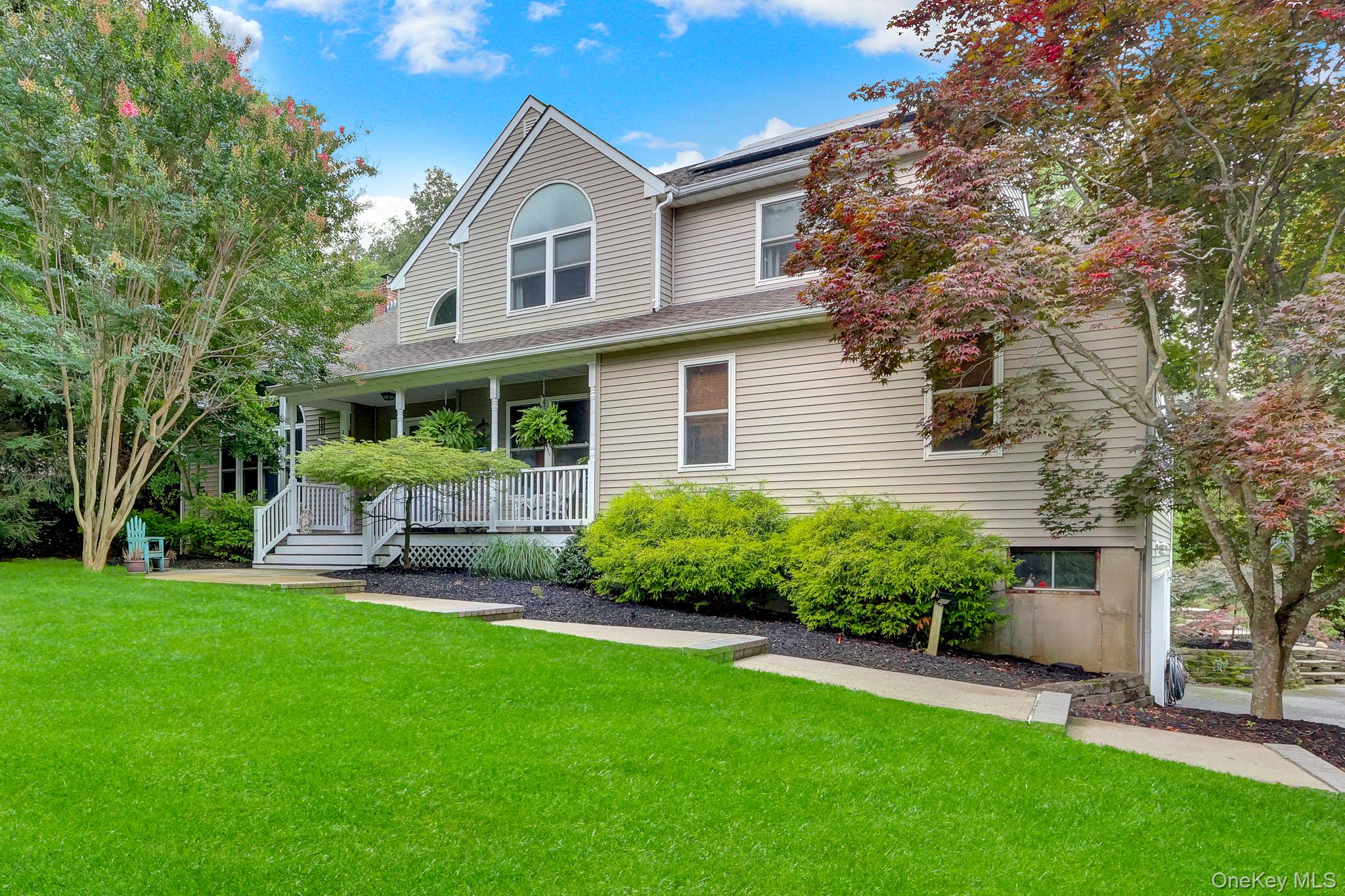 4 Apple Lane – For Sale photo 2