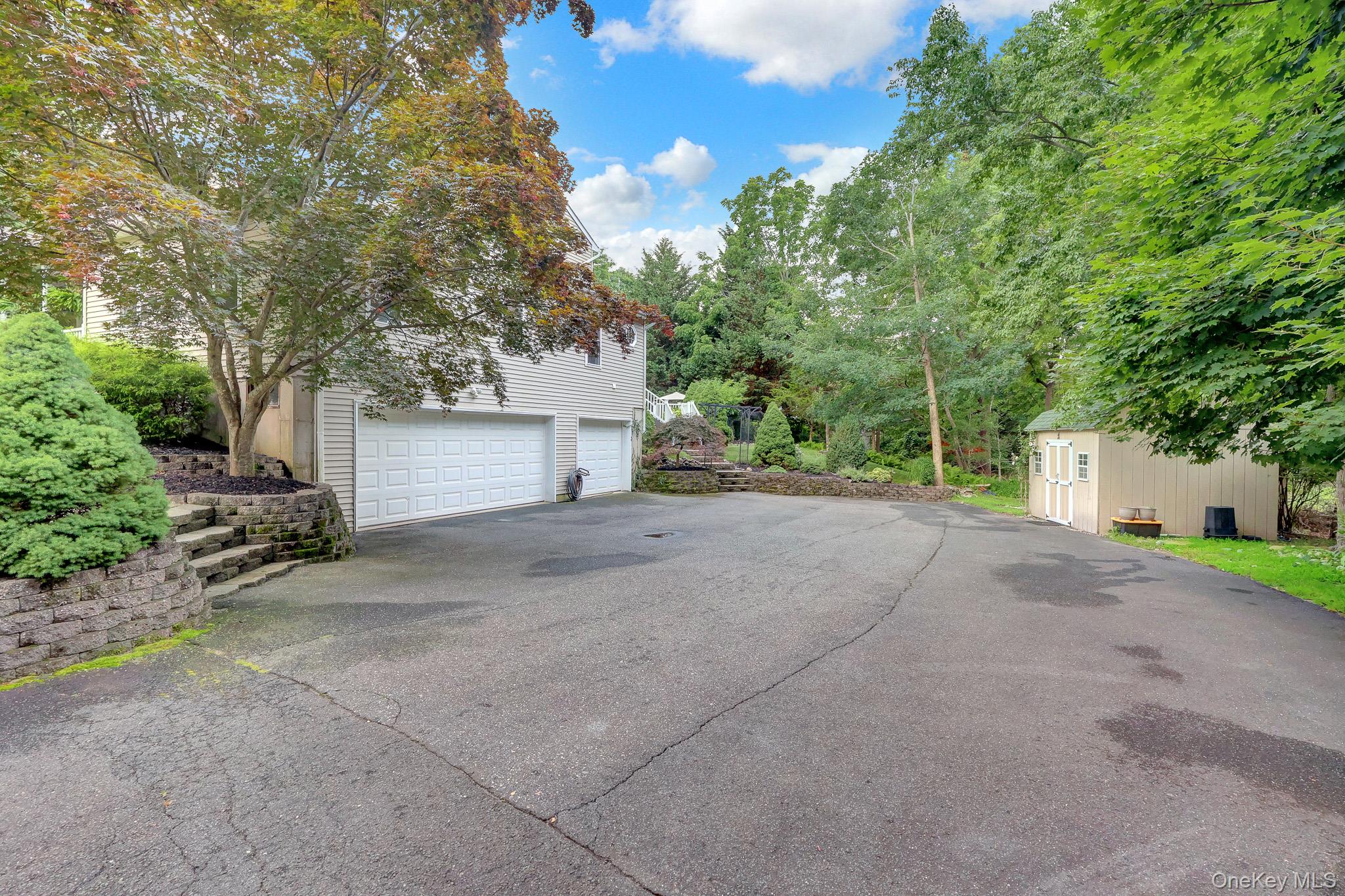 4 Apple Lane – For Sale photo 7