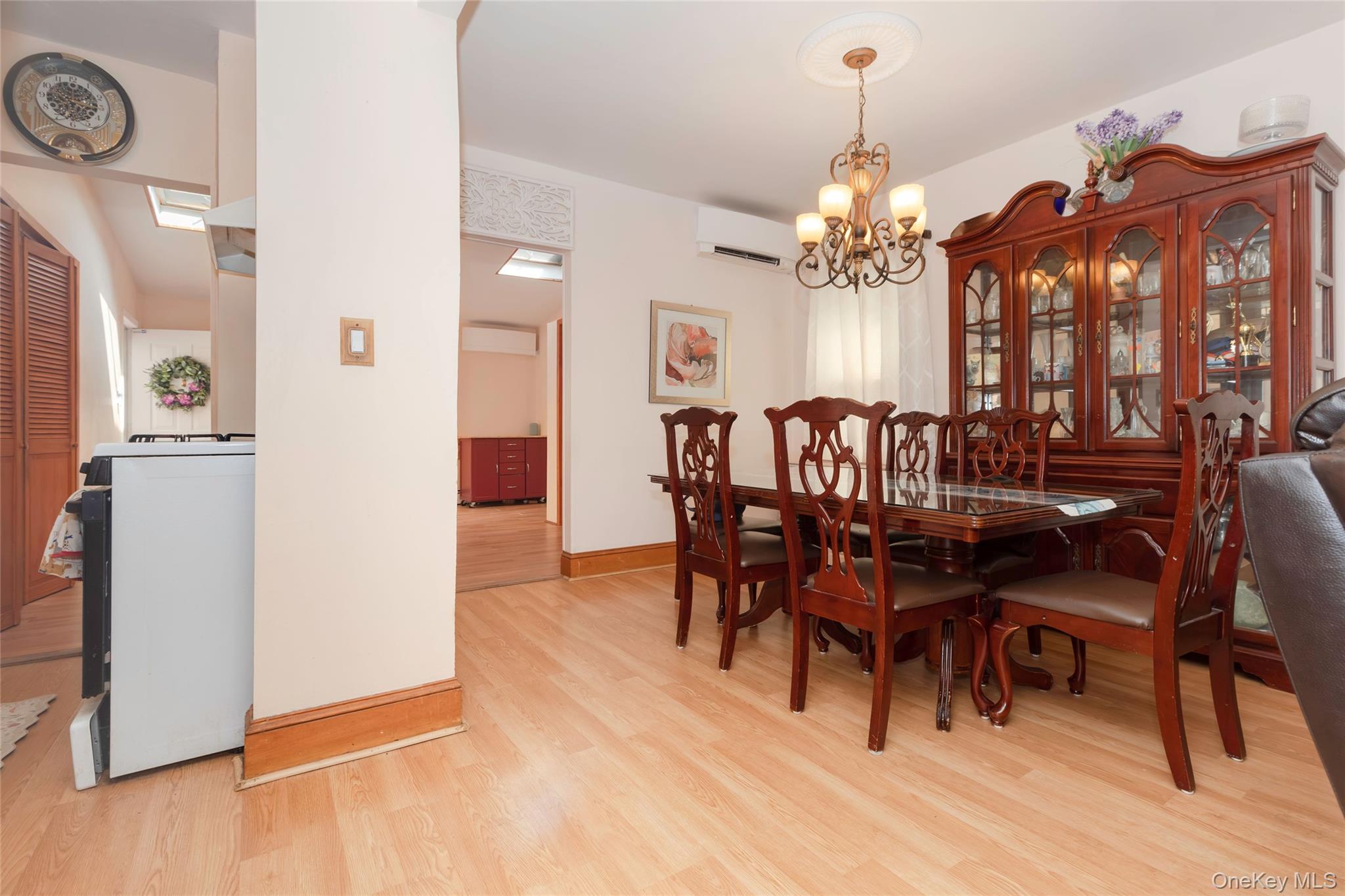 2036 Hobart Avenue – For Sale photo 18