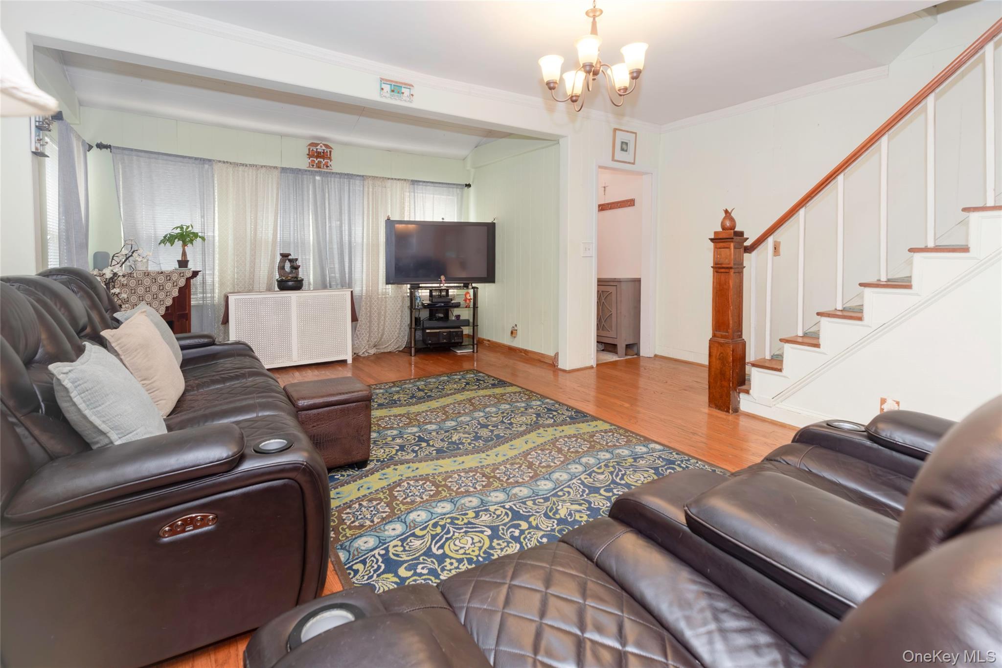 2036 Hobart Avenue – For Sale photo 17