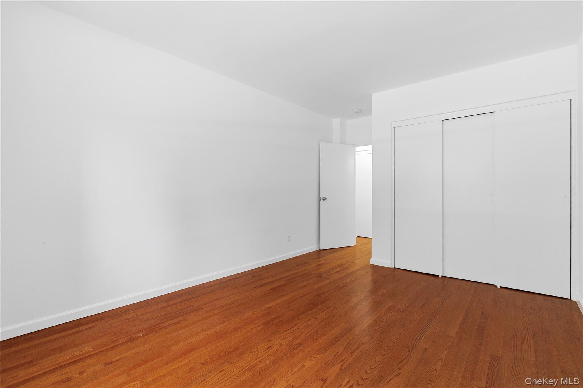1133 Midland Avenue, Unit 1K photo 14