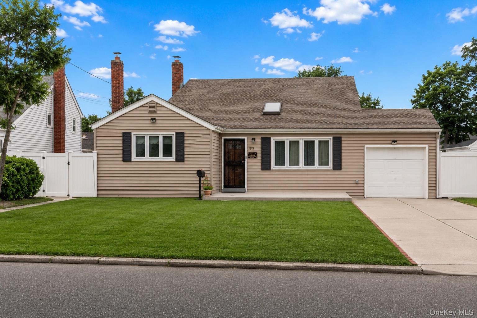 92 W 21st Street – For Sale