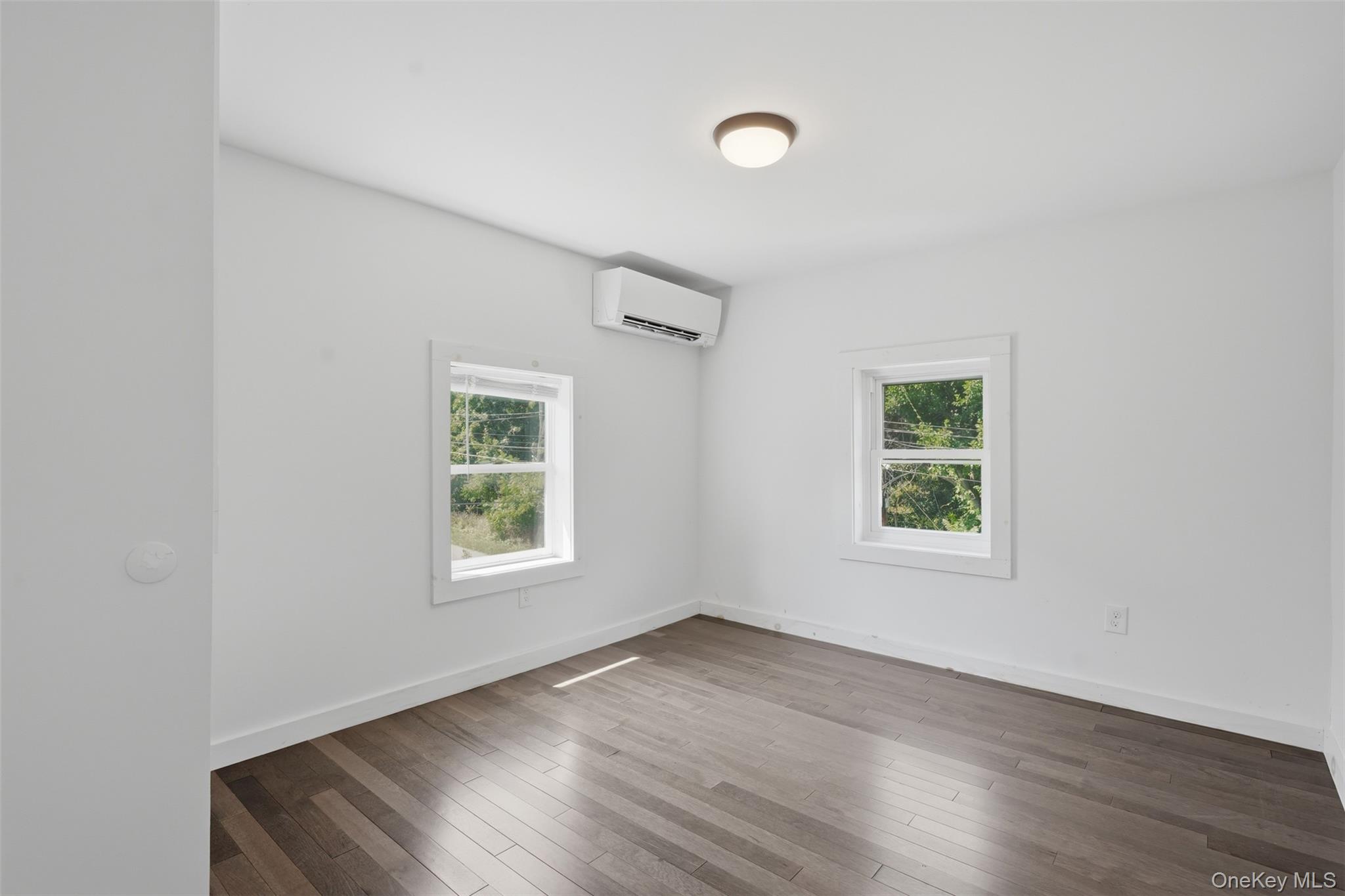142 Railroad Avenue – For Sale photo 18