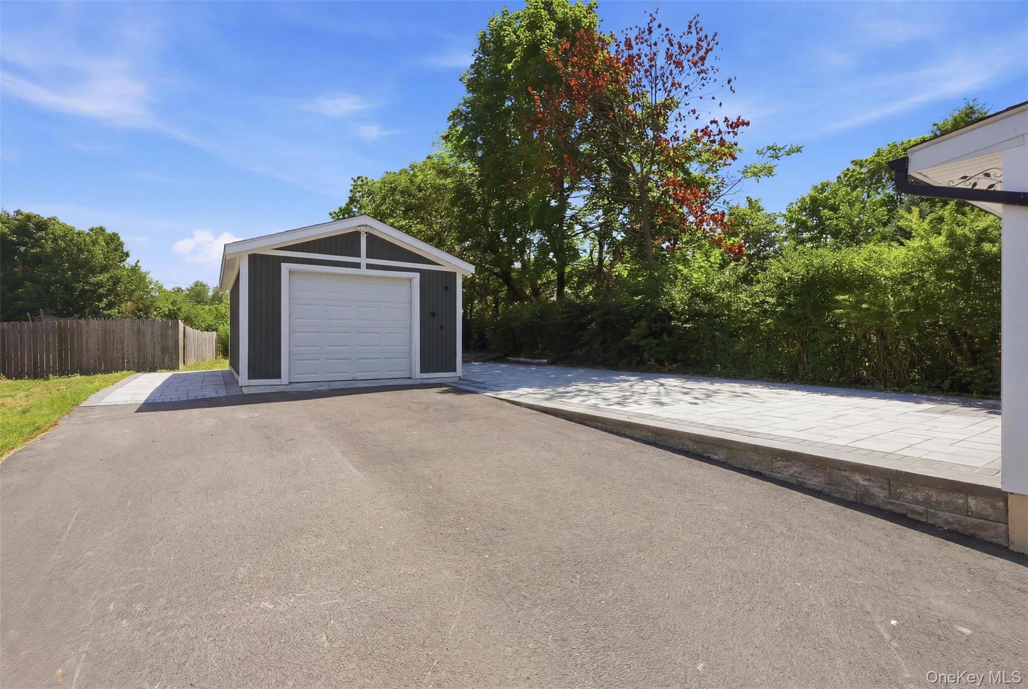 142 Railroad Avenue – For Sale photo 23