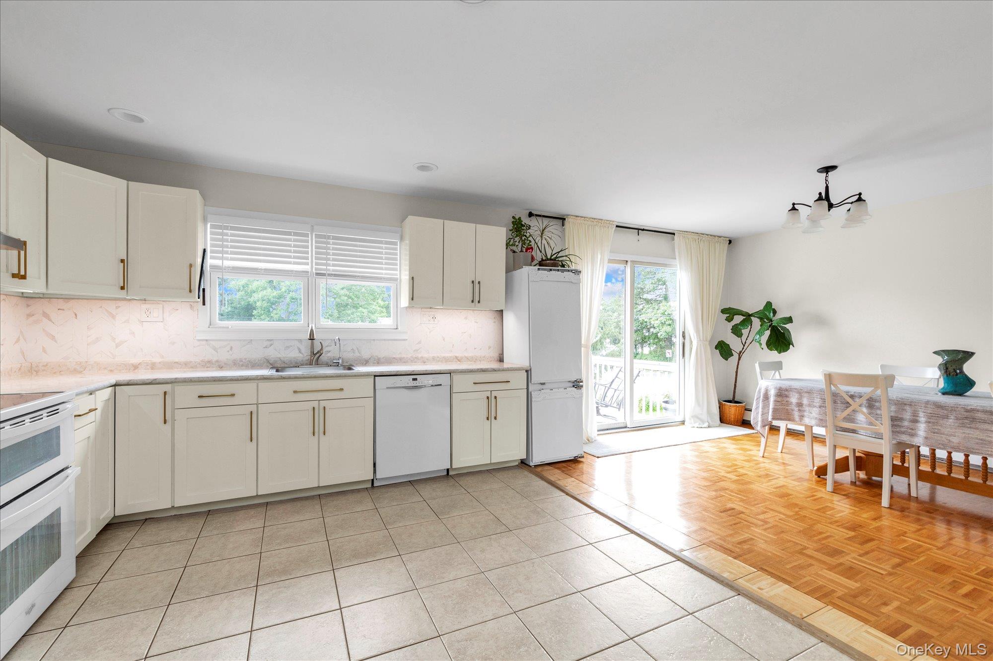 583 N Erie Avenue – For Sale photo 10