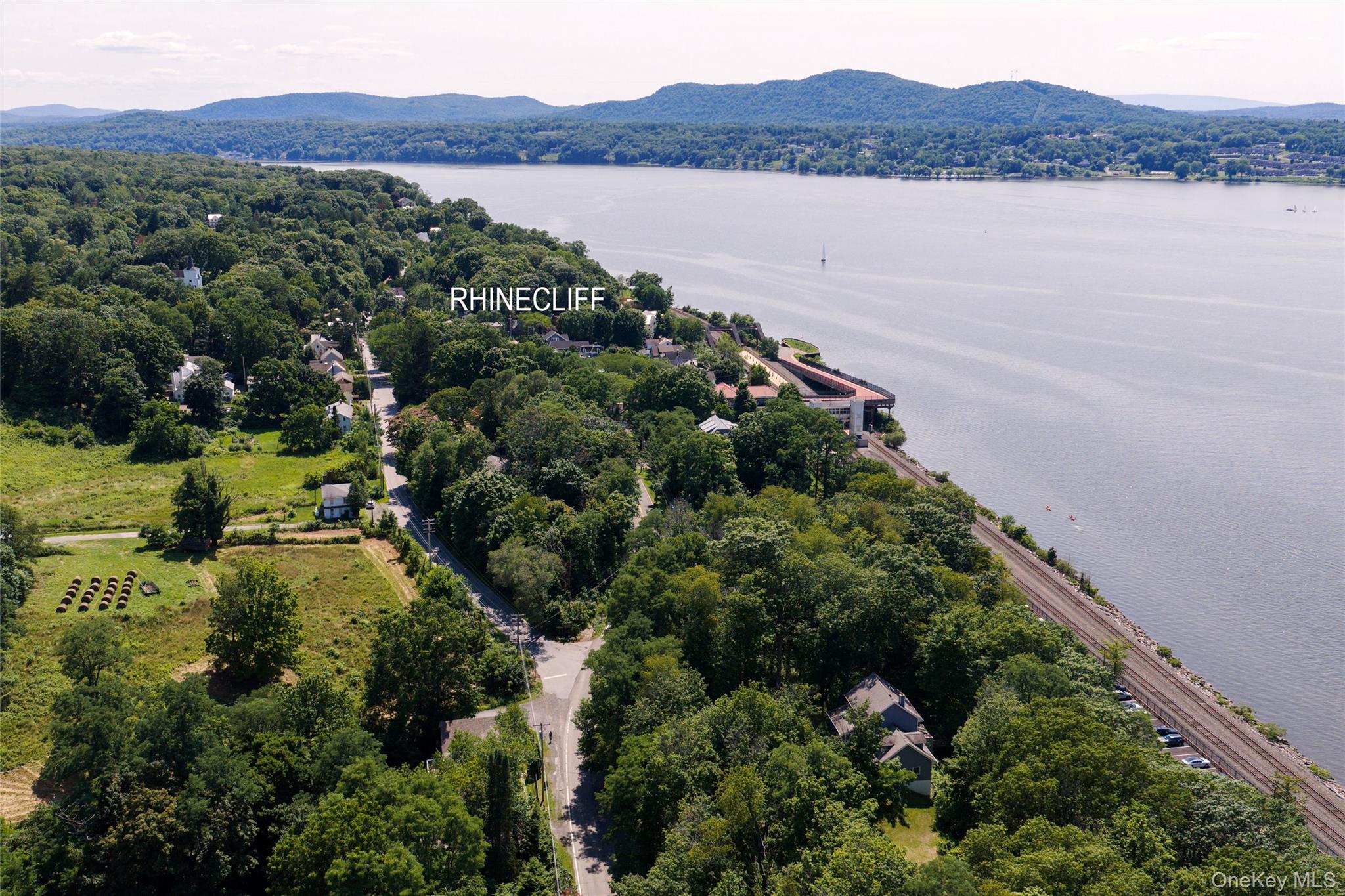 420 Rhinecliff Road – For Sale photo 35