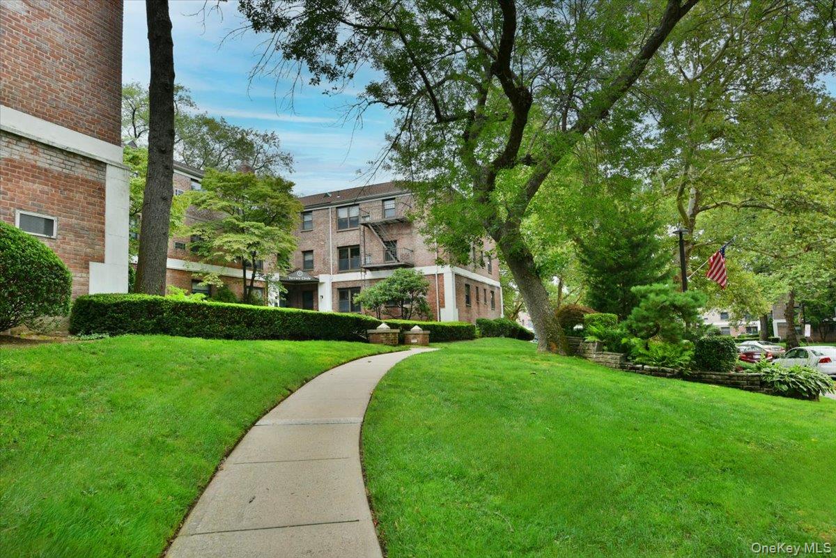 1 Terrace Circle, Unit 3-F photo 27