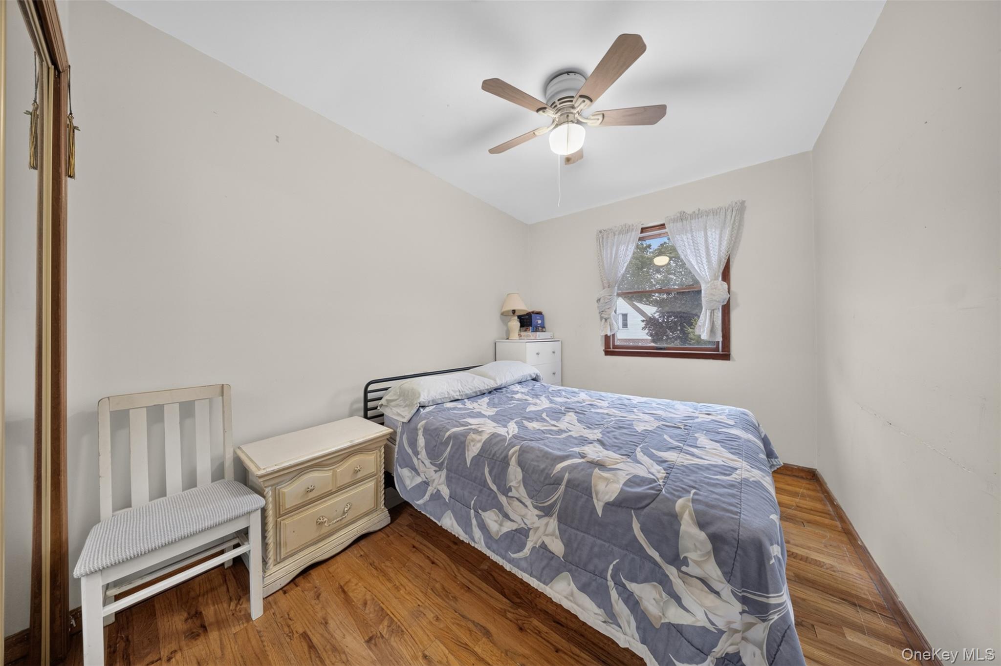 138-61 63rd Avenue – For Sale photo 14