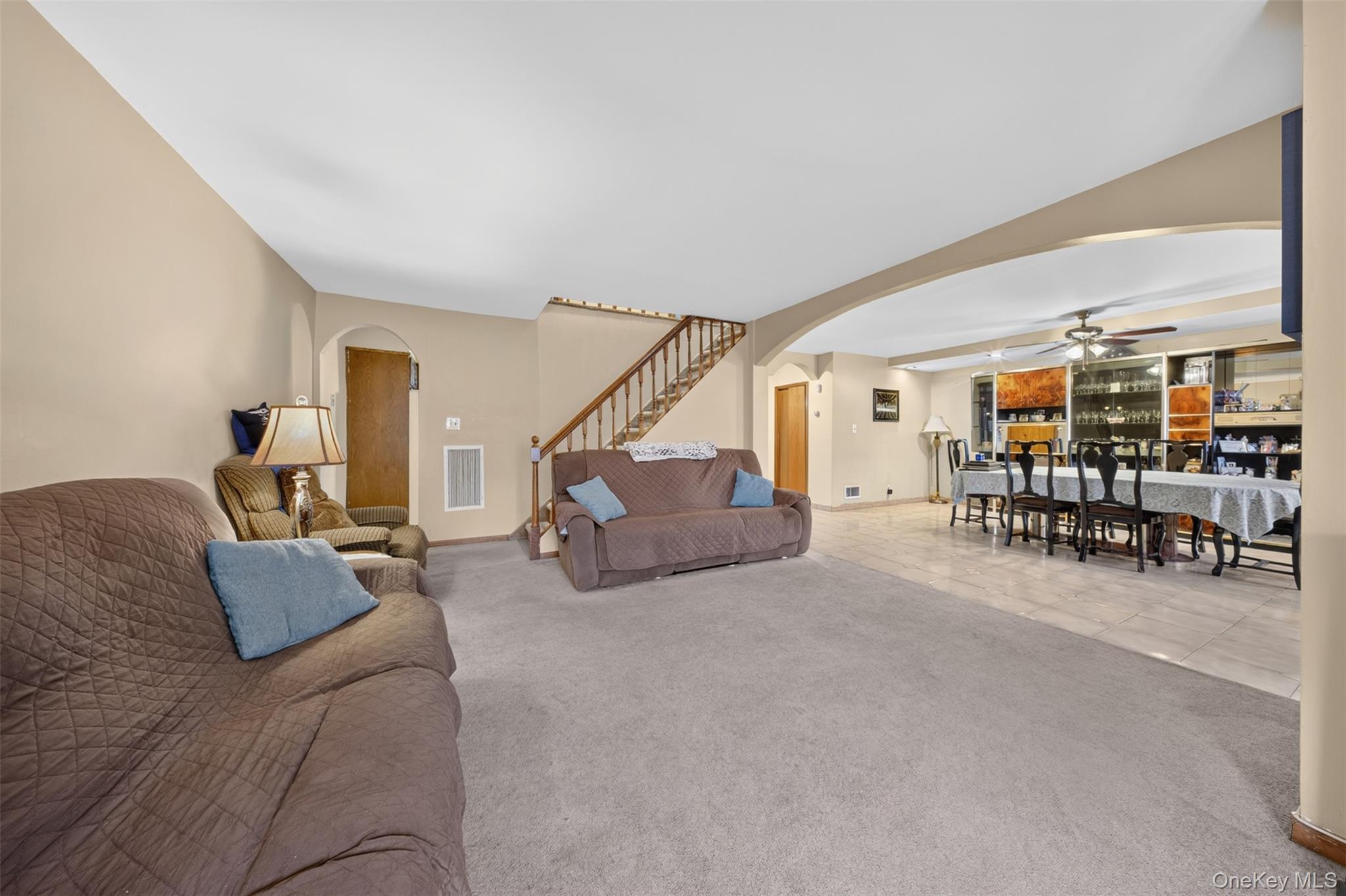 138-61 63rd Avenue – For Sale photo 3