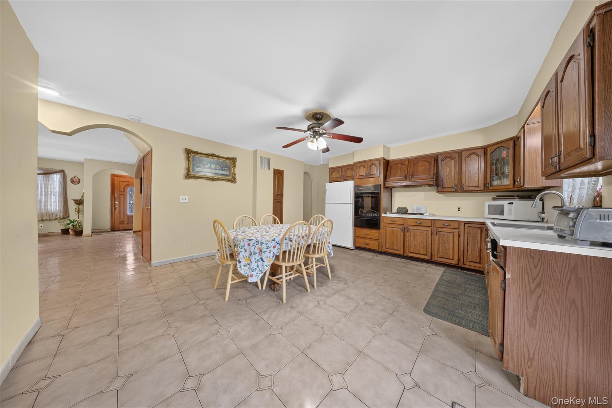 138-61 63rd Avenue – For Sale photo 7