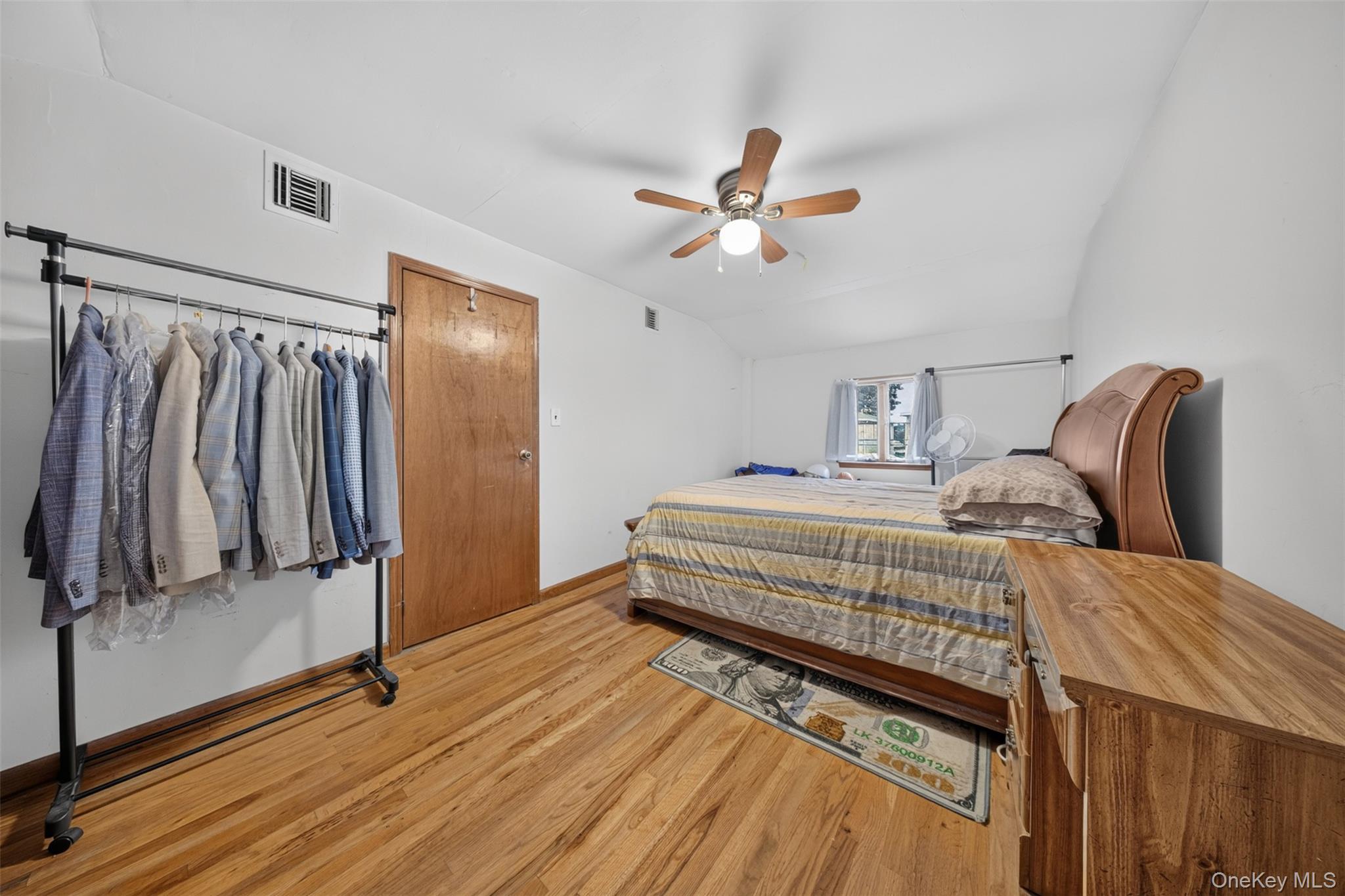 138-61 63rd Avenue – For Sale photo 16