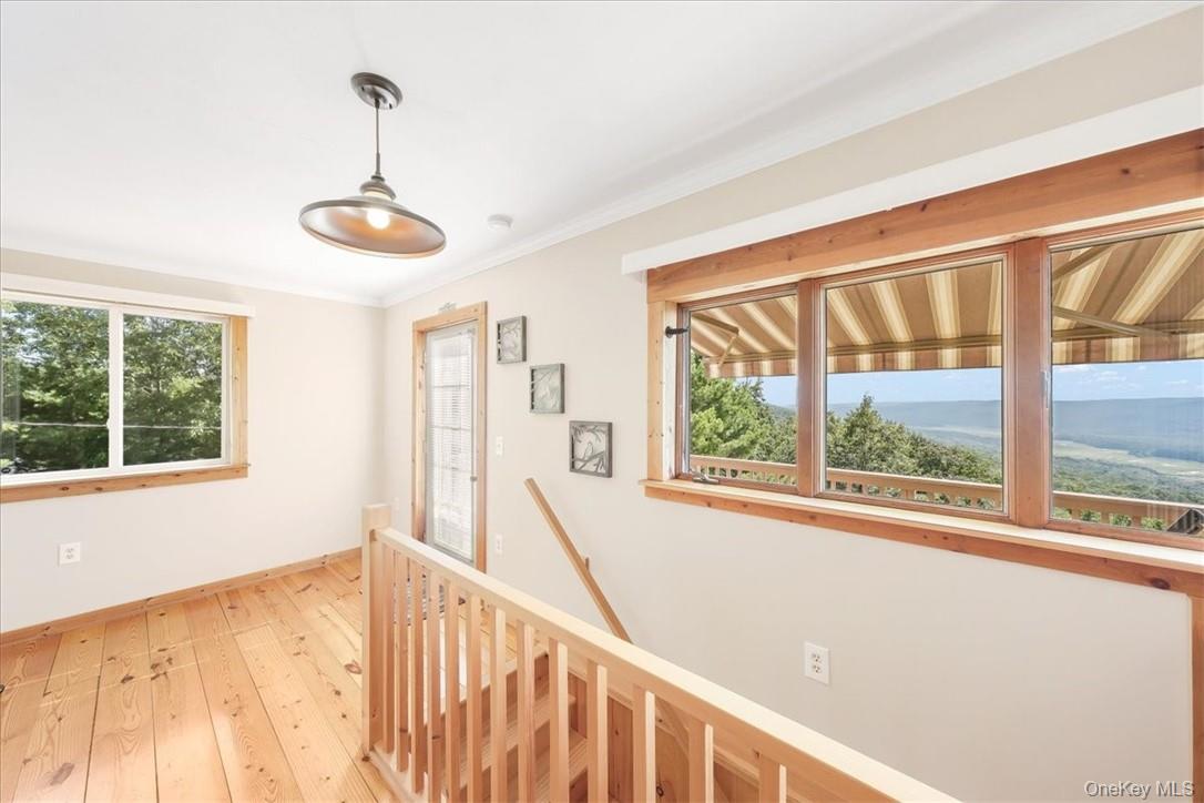 96 Treetops Trail – For Sale photo 17