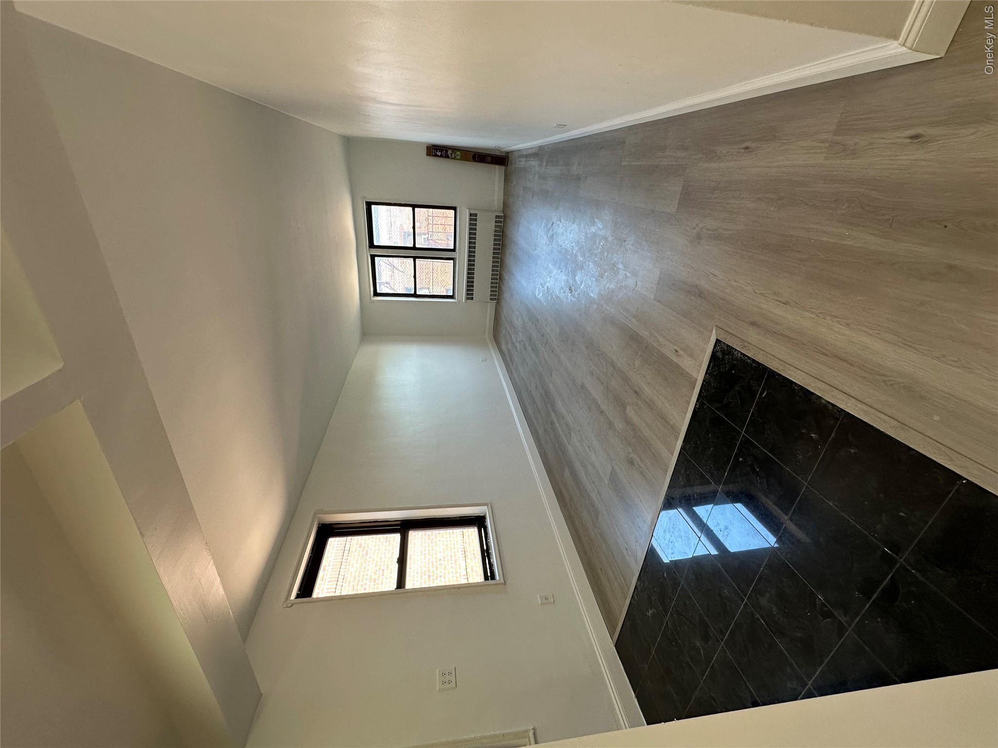 150-30 71 Avenue, Unit 6E photo 3
