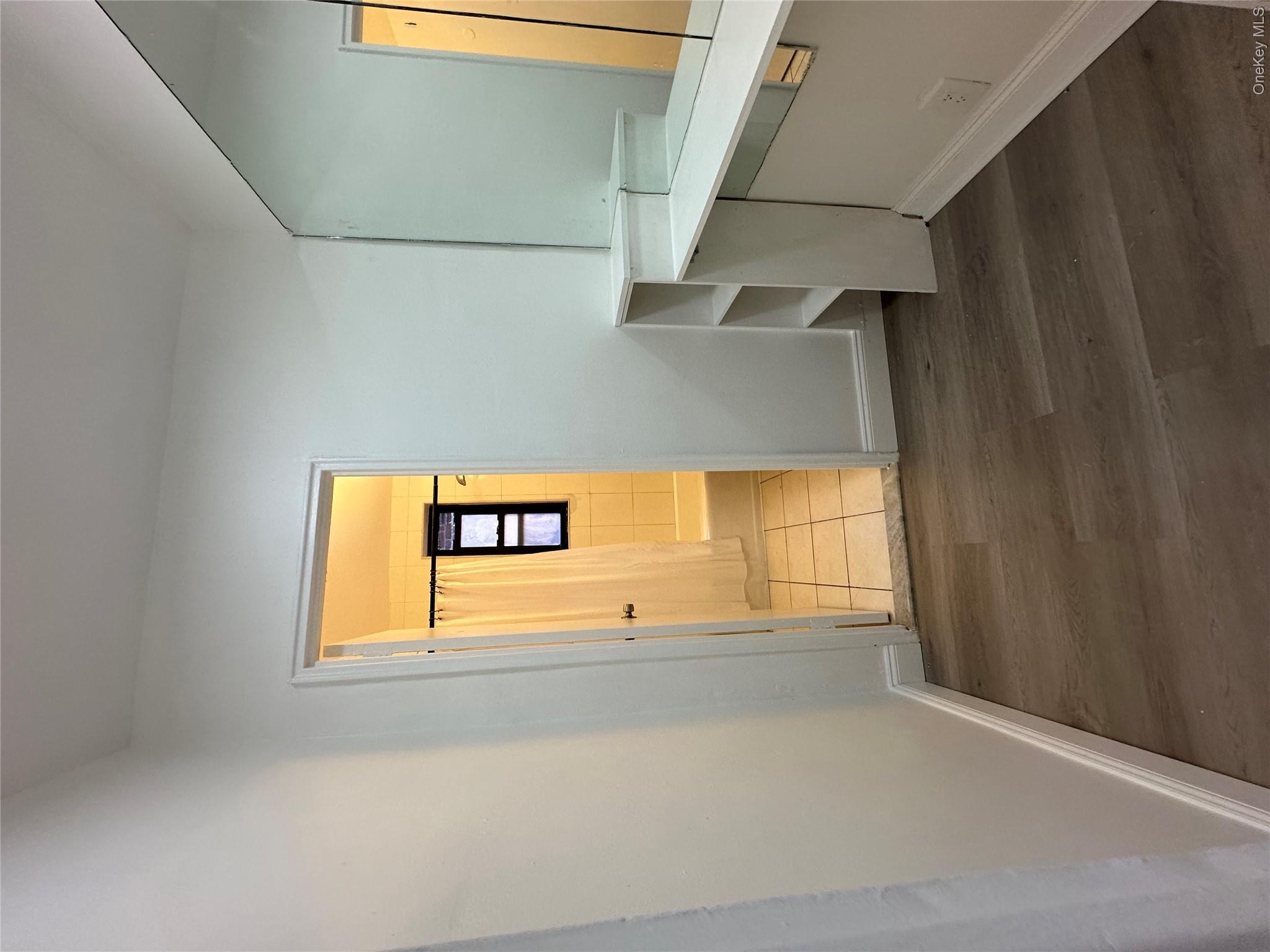 150-30 71 Avenue, Unit 6E photo 8