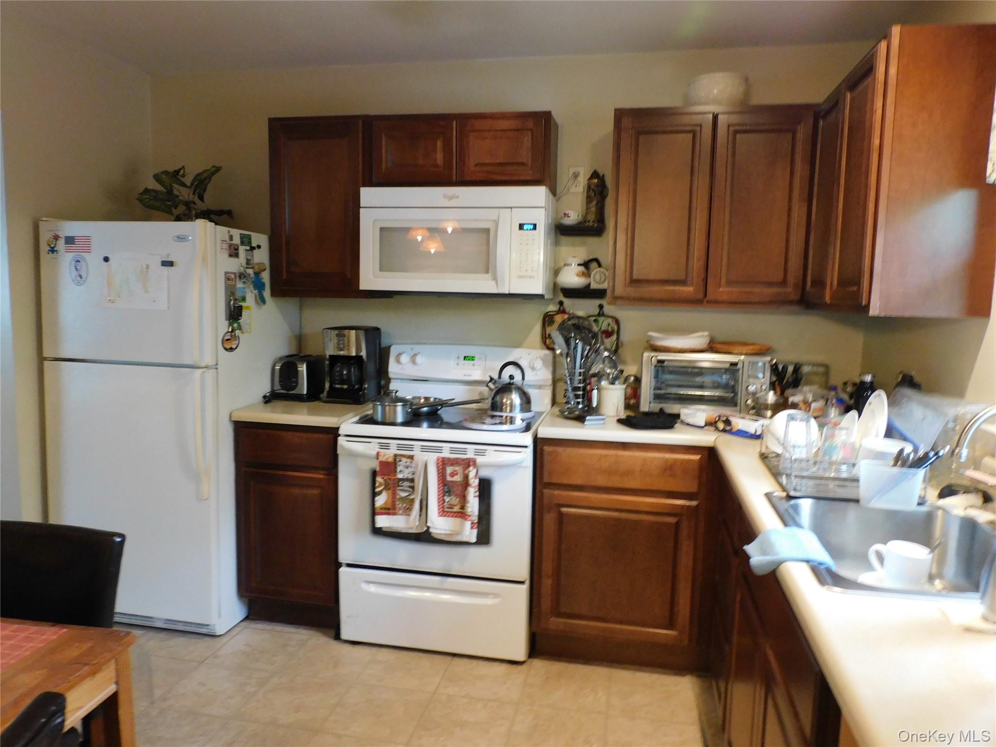 30 Kelly Avenue – For Sale photo 16
