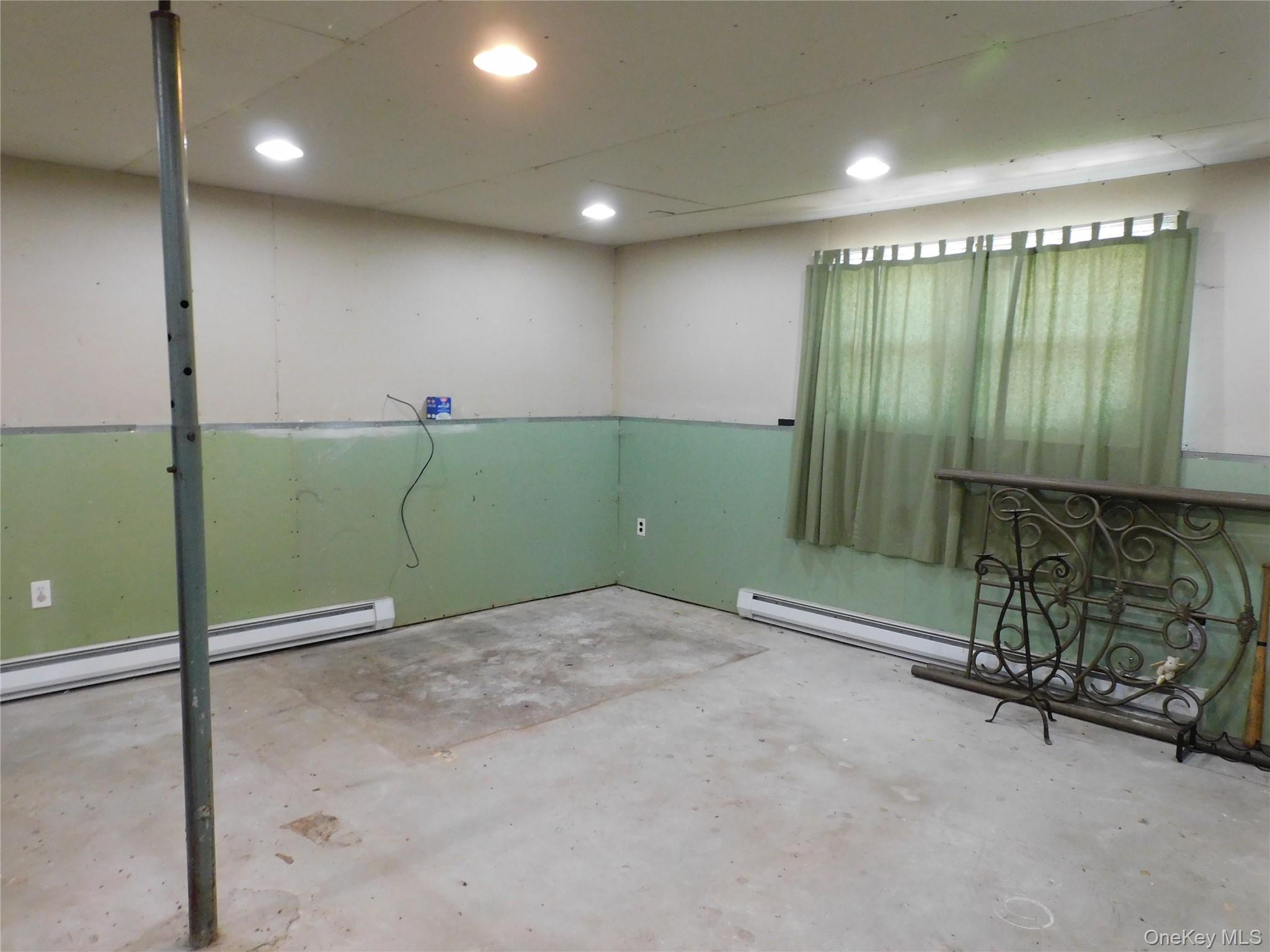 30 Kelly Avenue – For Sale photo 23