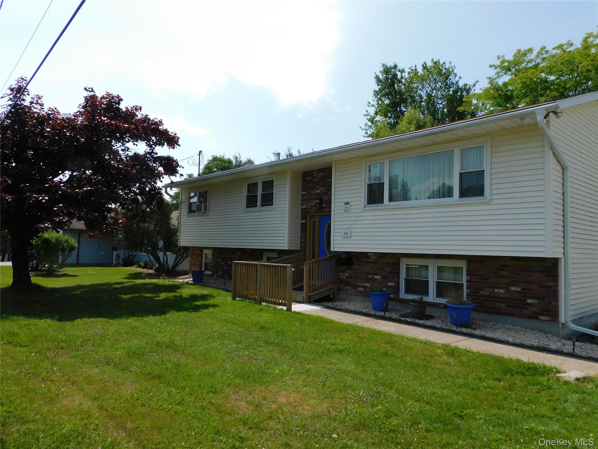 30 Kelly Avenue – For Sale photo 2