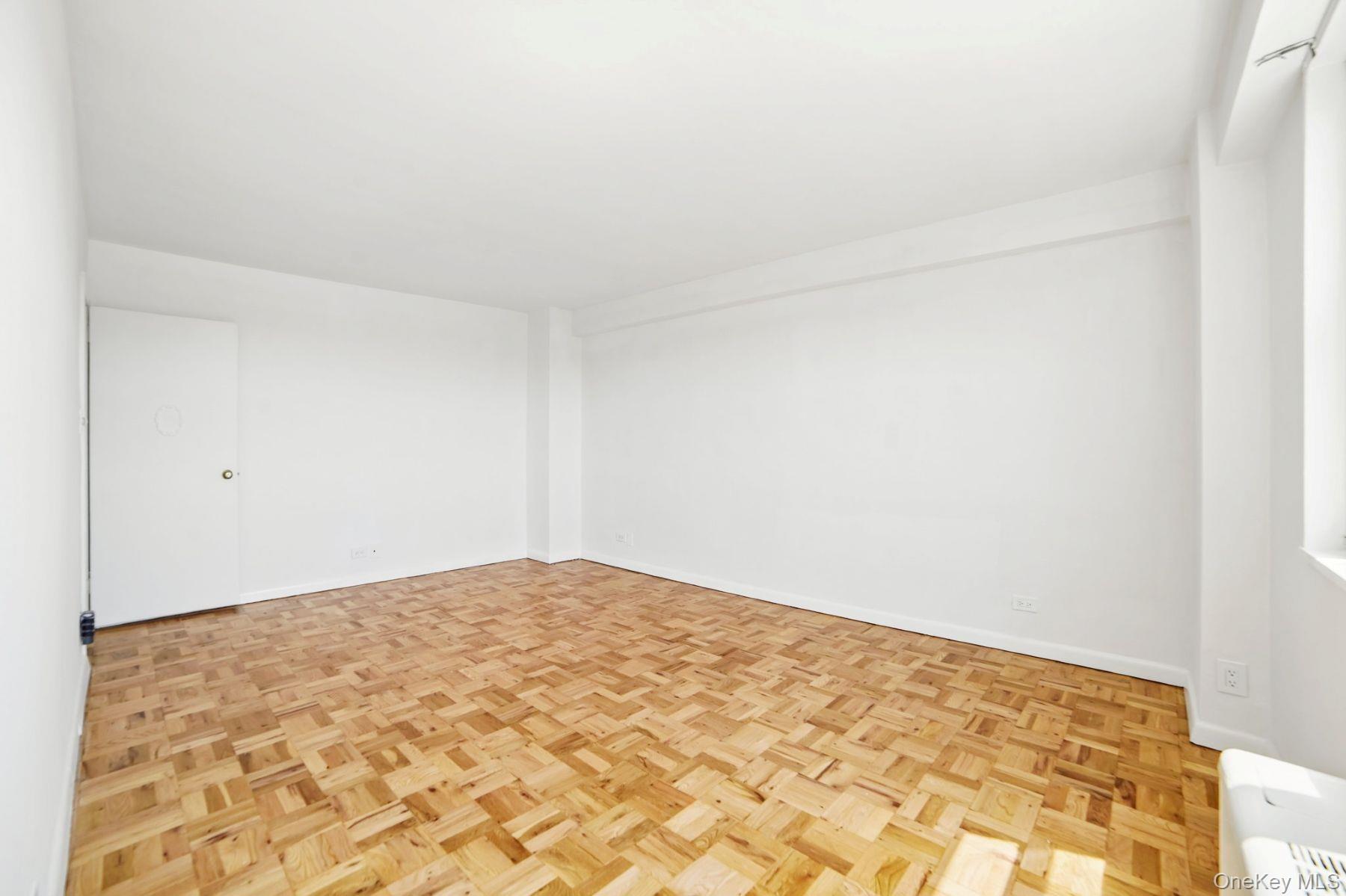 102-30 66th Road, Unit 17H photo 10
