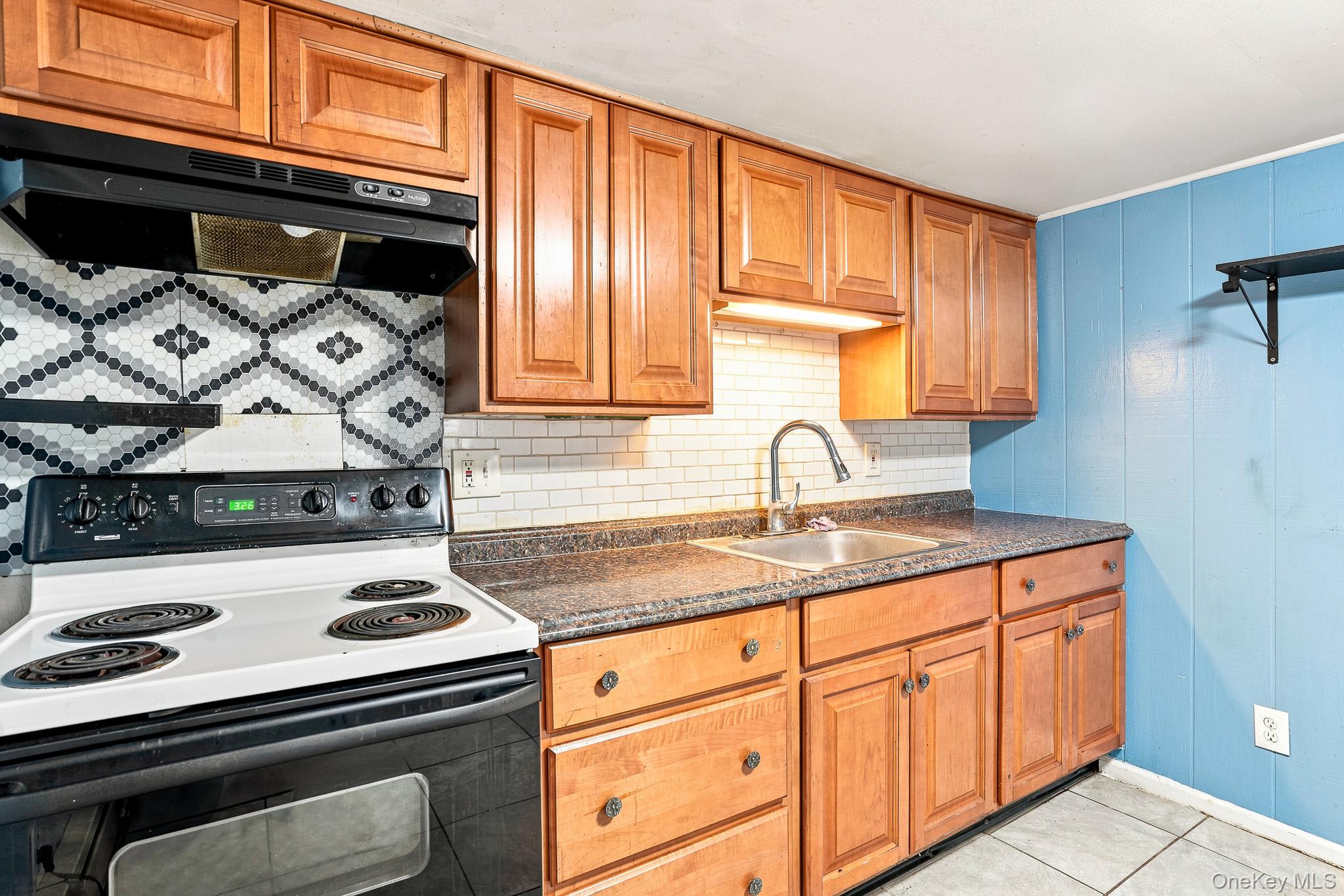 55 E Main Street – For Sale photo 9