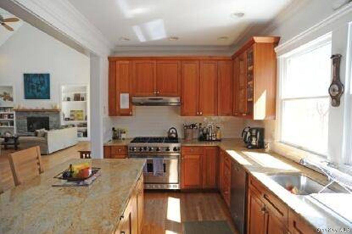 111 Merchants Path – For Sale photo 7